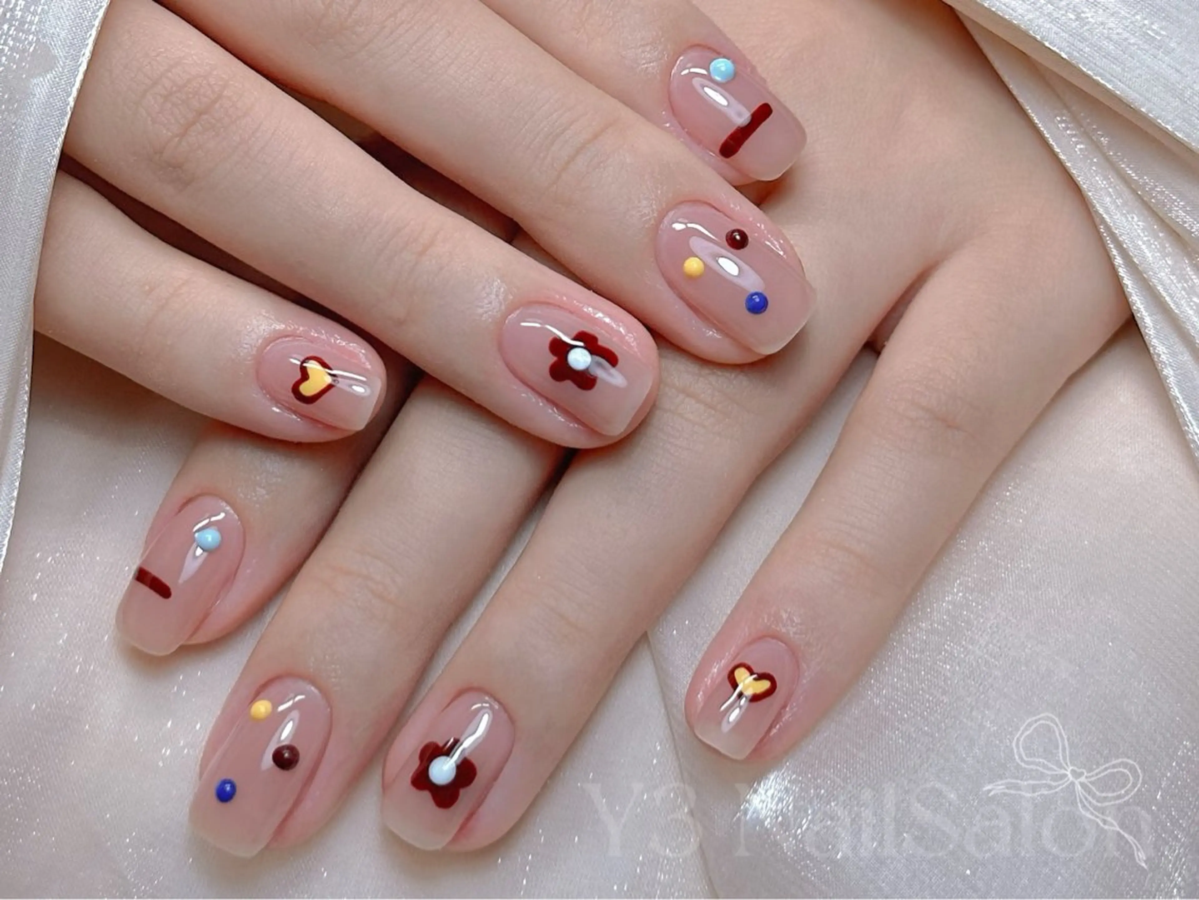 ネイル マグネットネイル ミラーネイル ニュアンスネイル シンプルネイル ハンドネイル Y3 NailSalonのネイルデザイン