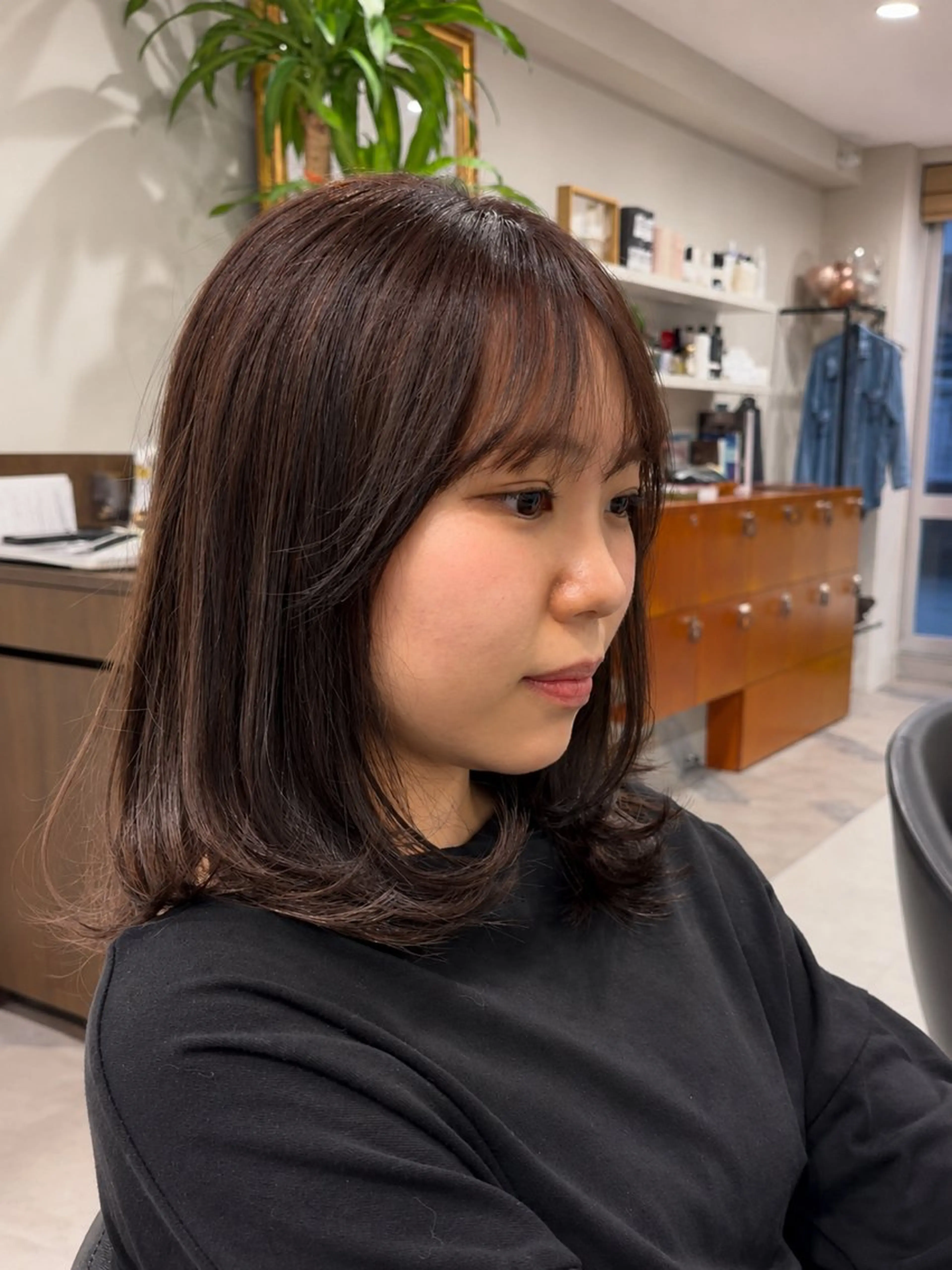 ミディアム 髪質改善 韓国風ヘア レイヤーカット トリートメント カット ヘアカラー トリートメント 銀座/髪質改善/ 艶感カラー/岸田佳祐のヘアスタイル