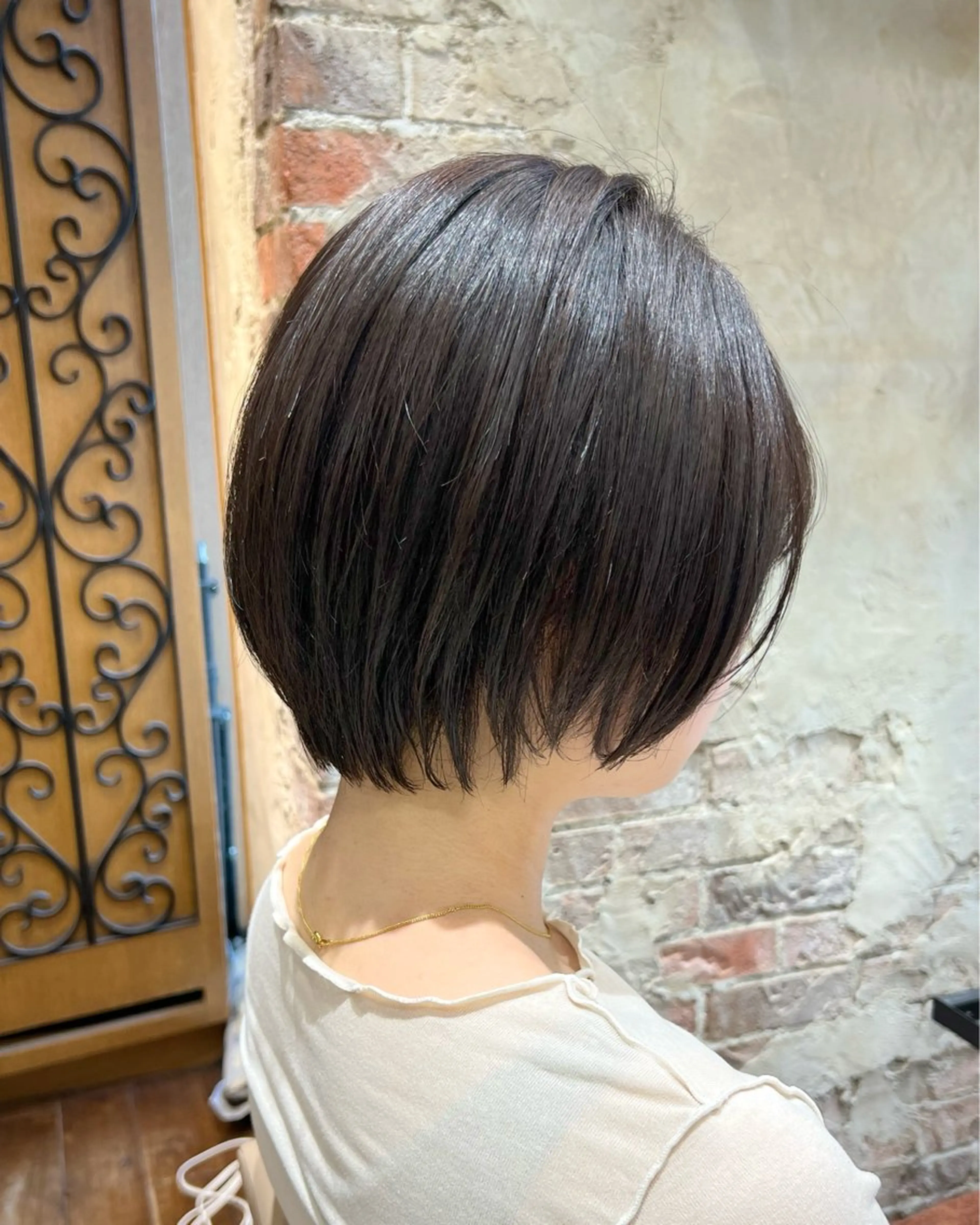 ショート カット トリートメント 💍新宿ショート 💍岩田莉奈のヘアスタイル