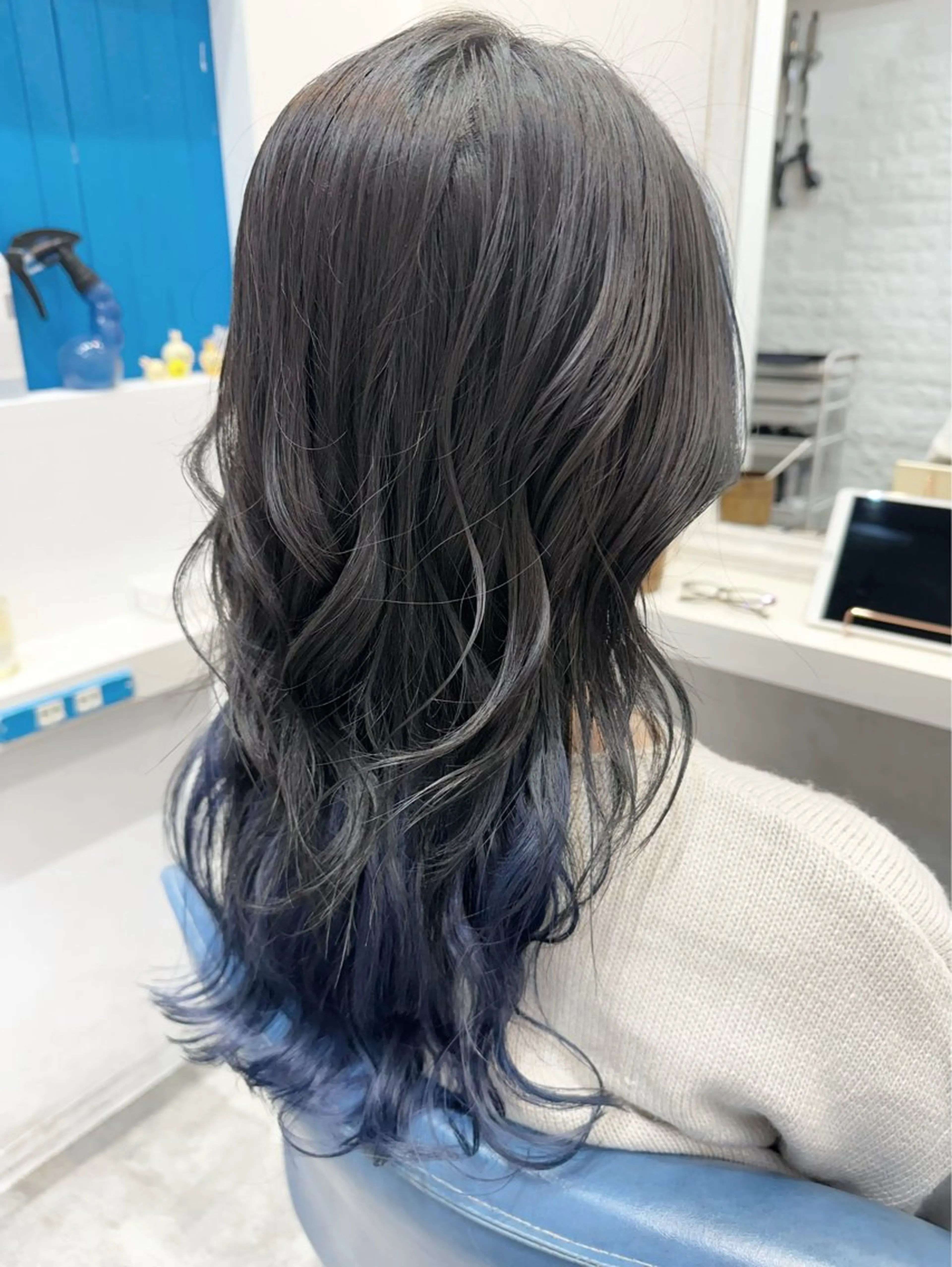 ロング カラー ブリーチ インナーカラー レイヤーカット ロング ウルフカット 中目黒✂︎店長✂︎ TOMOHIROのヘアスタイル
