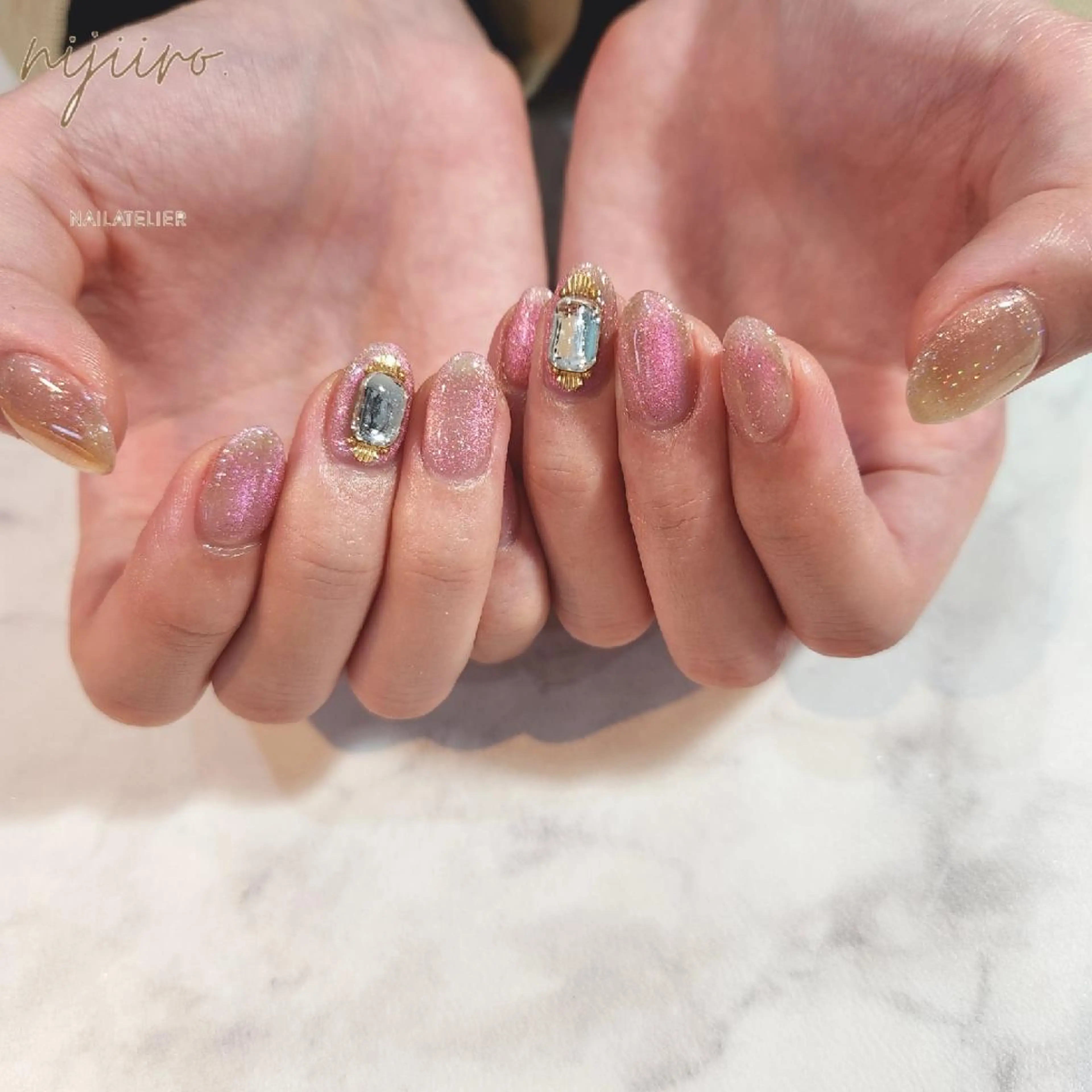 ネイル ハンドネイル nijiiro🌈 サトウのネイルデザイン