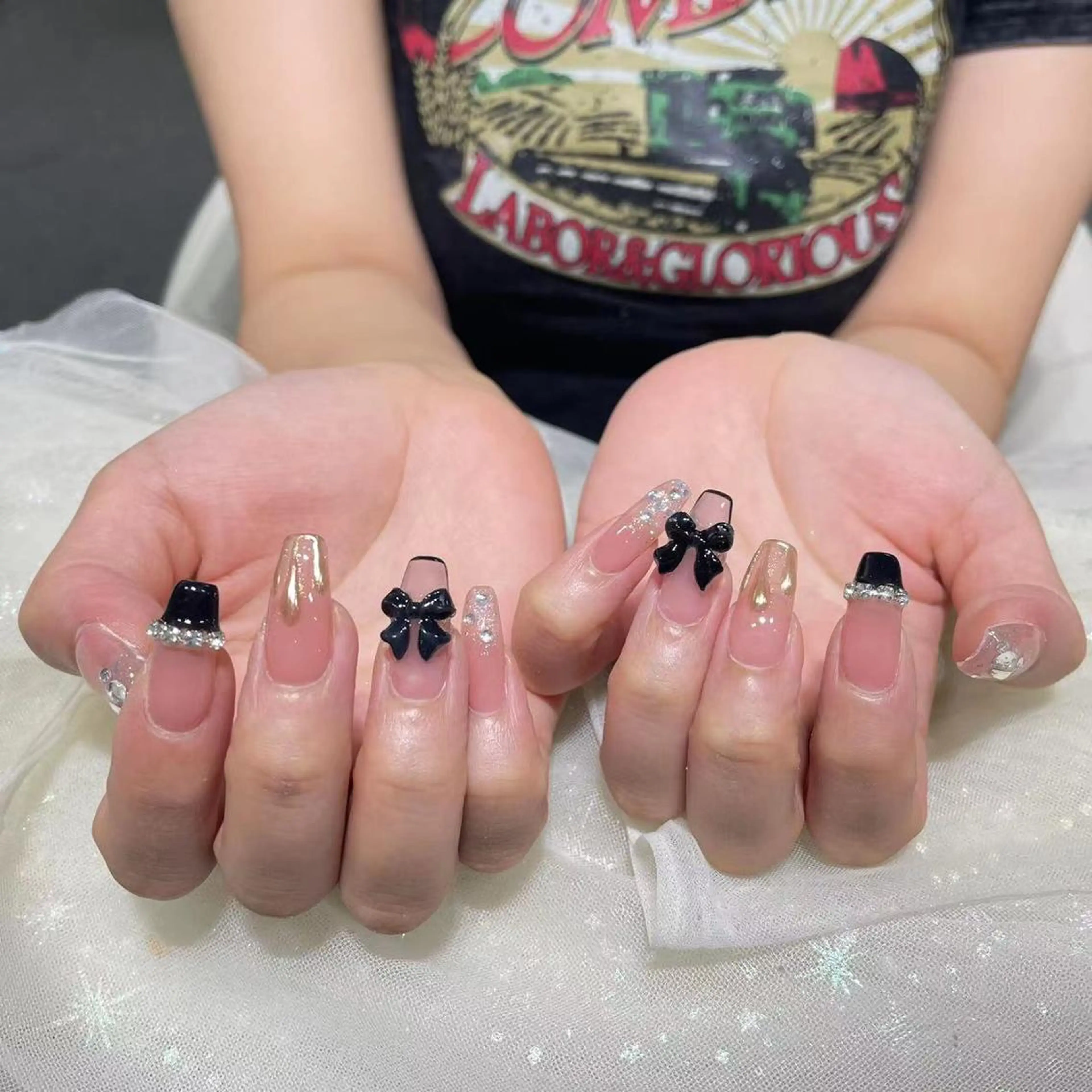 ネイル アートネイル 長さ出し ネイルチップ Queens momoのネイルデザイン