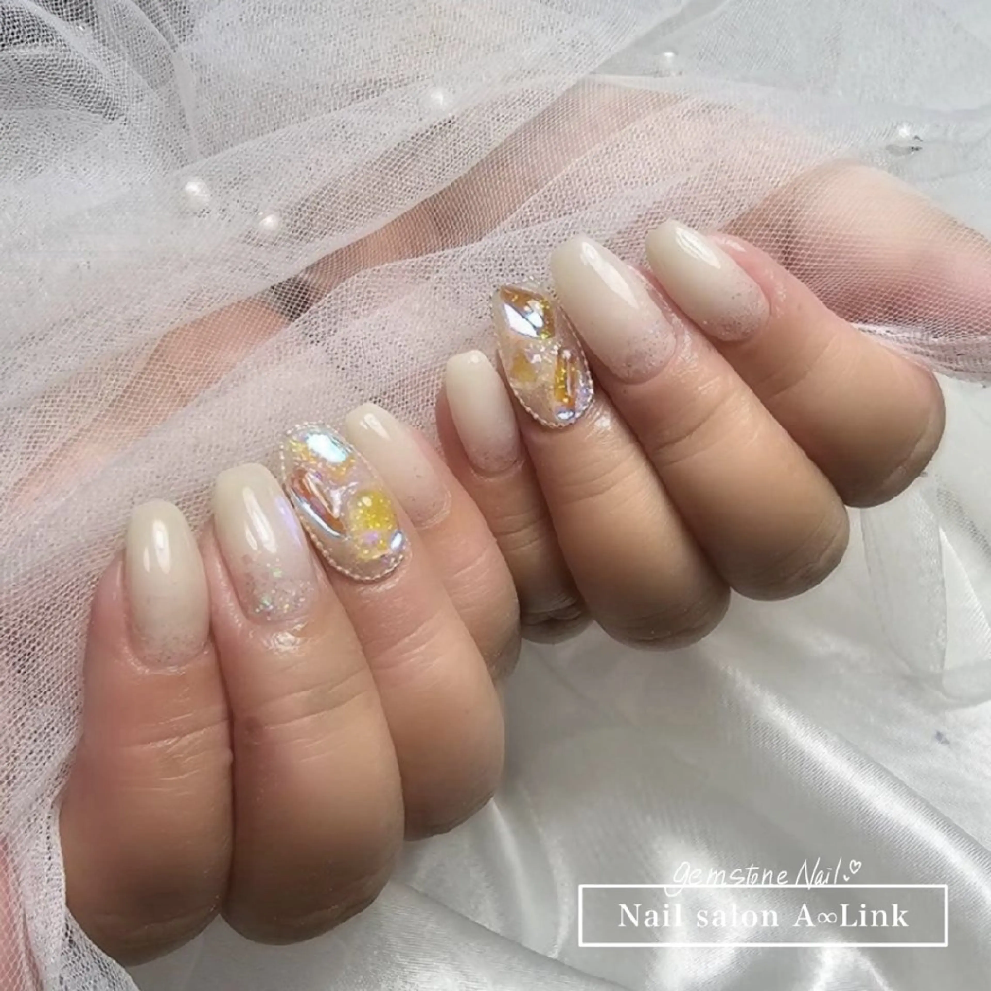 ネイル A Iのネイルデザイン