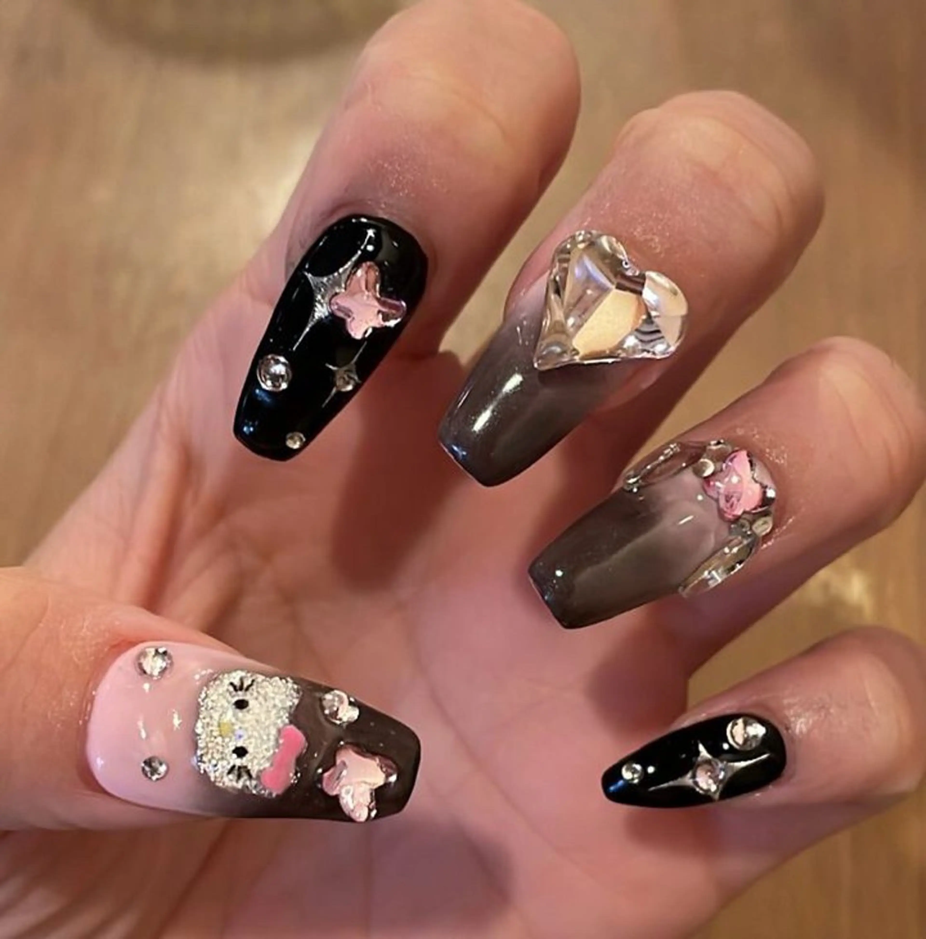ネイル chiya nailsのネイルデザイン