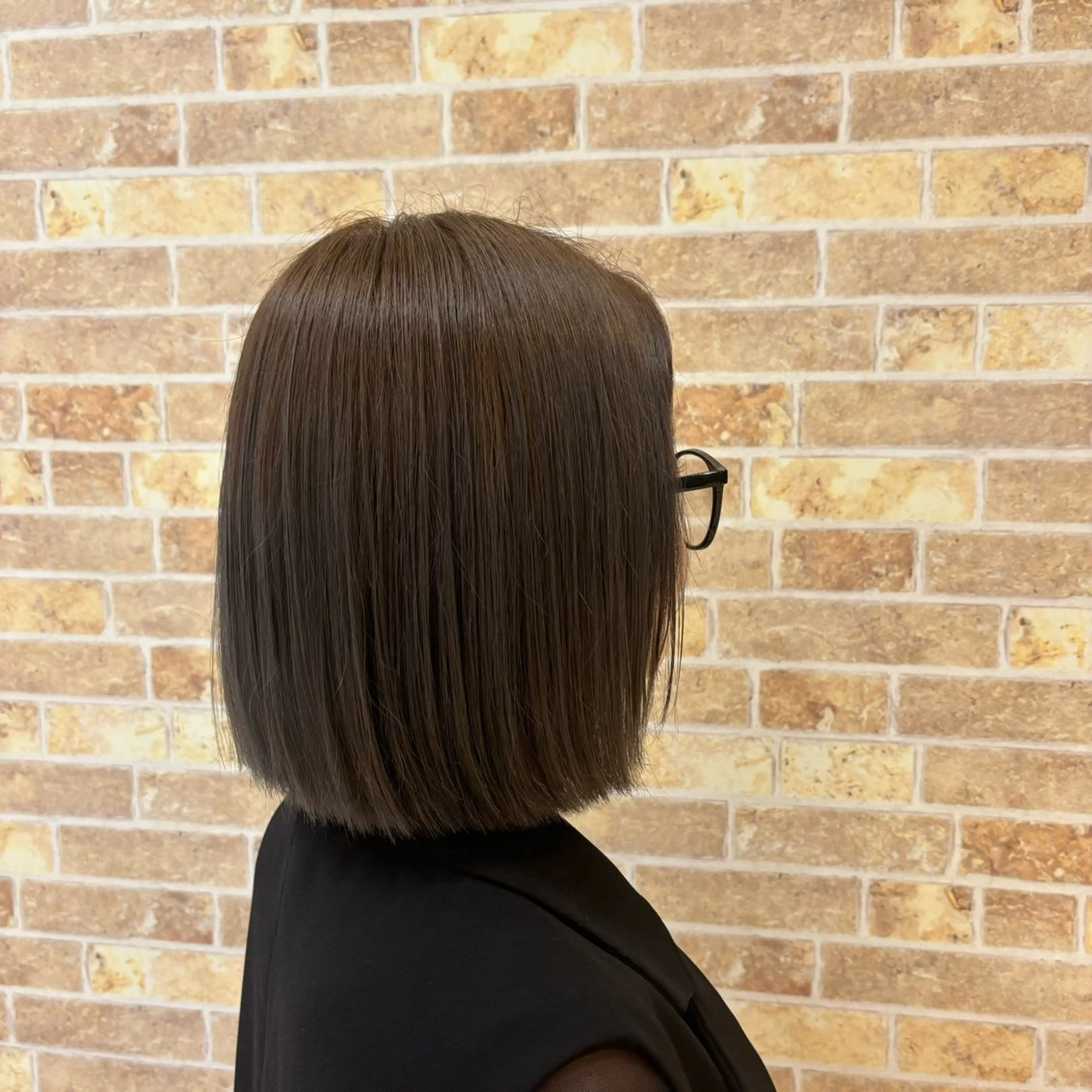 カラー カット ヘアカラー トリートメント 温水 愛華のヘアスタイル