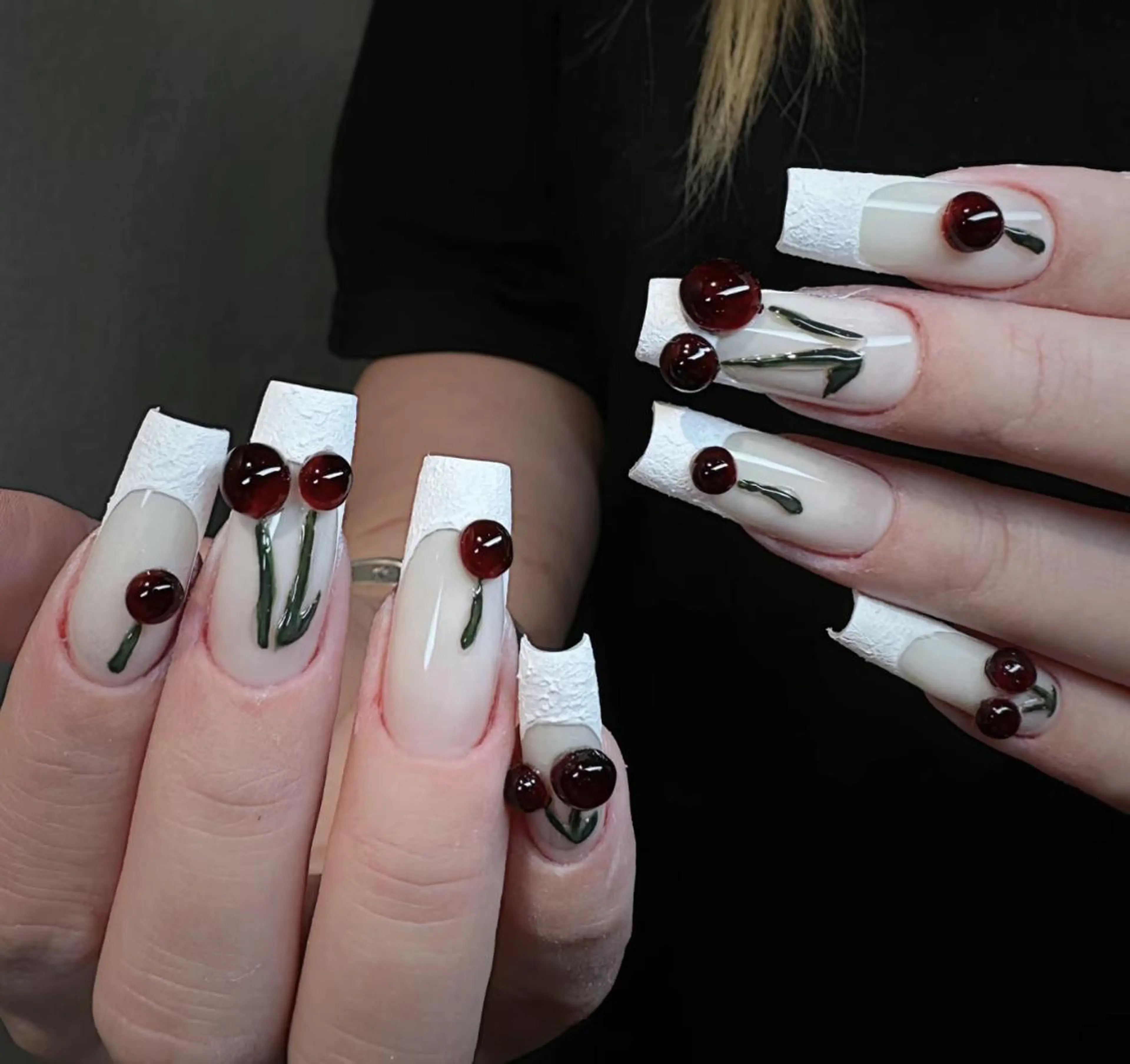 ネイル ハンドネイル 🎀 Ayaka_nailのネイルデザイン