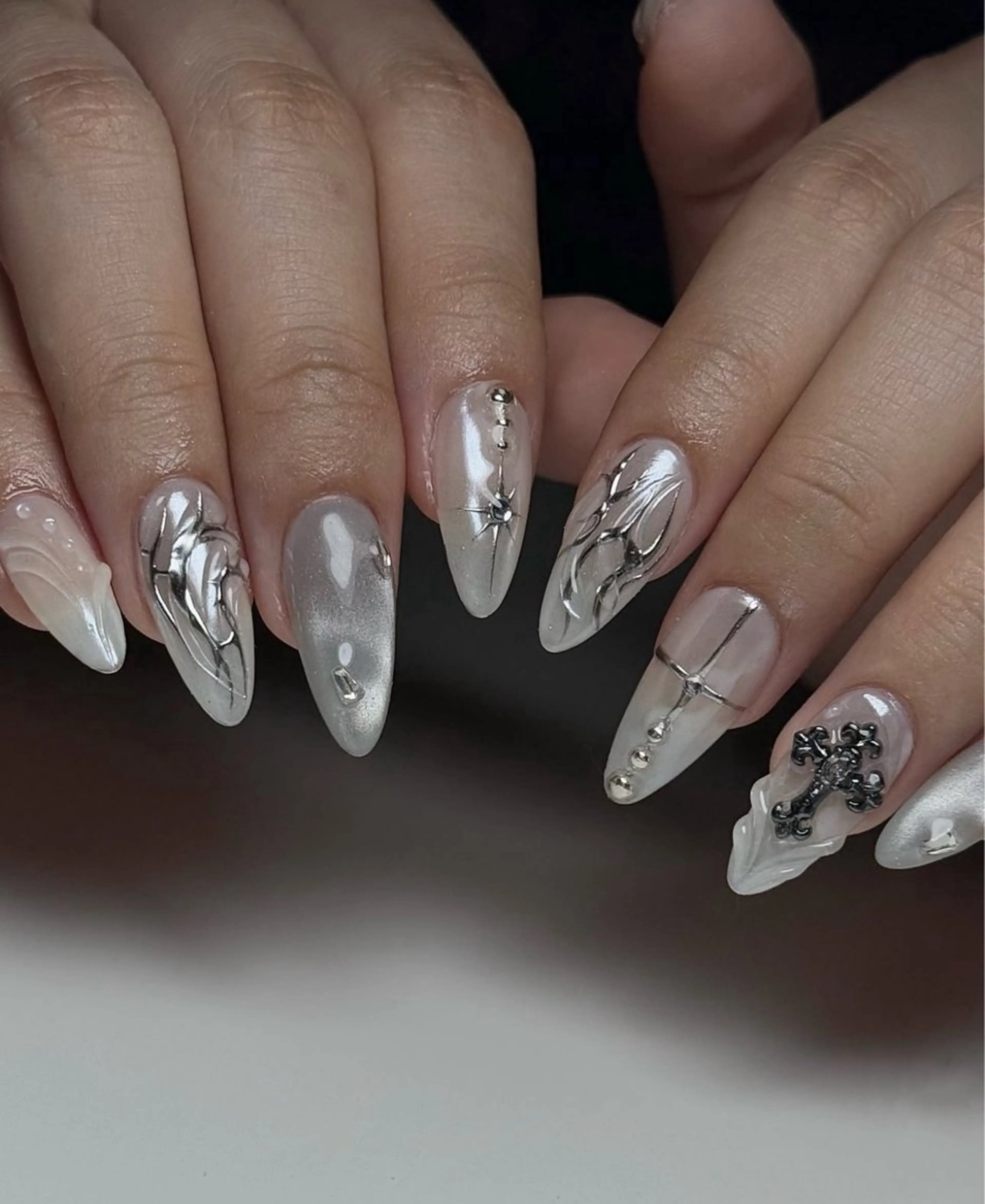 ネイル ハンドネイル RINAKY Kora Nailのネイルデザイン