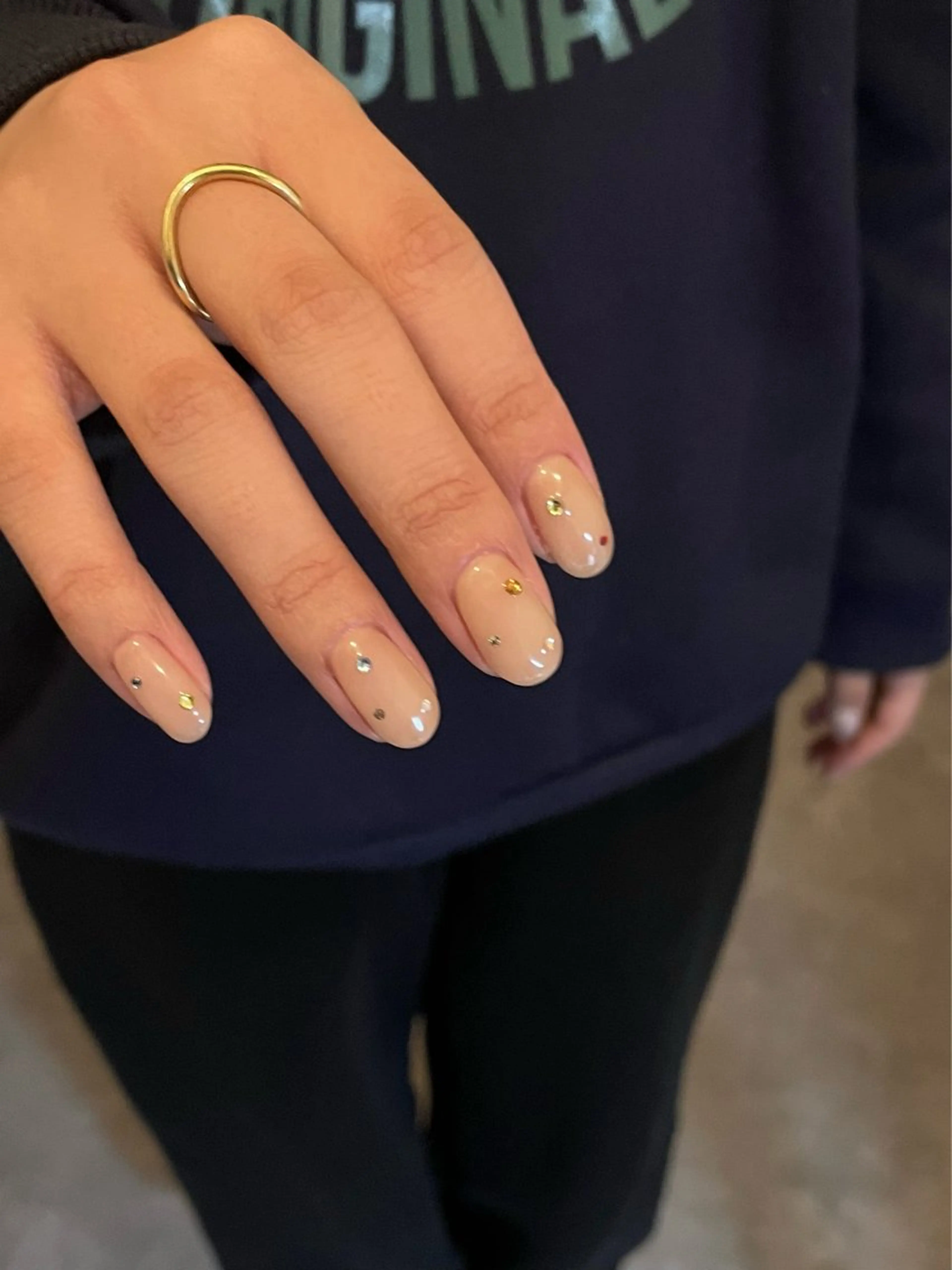 ネイル ストーンネイル ハンドネイル roof nailのネイルデザイン