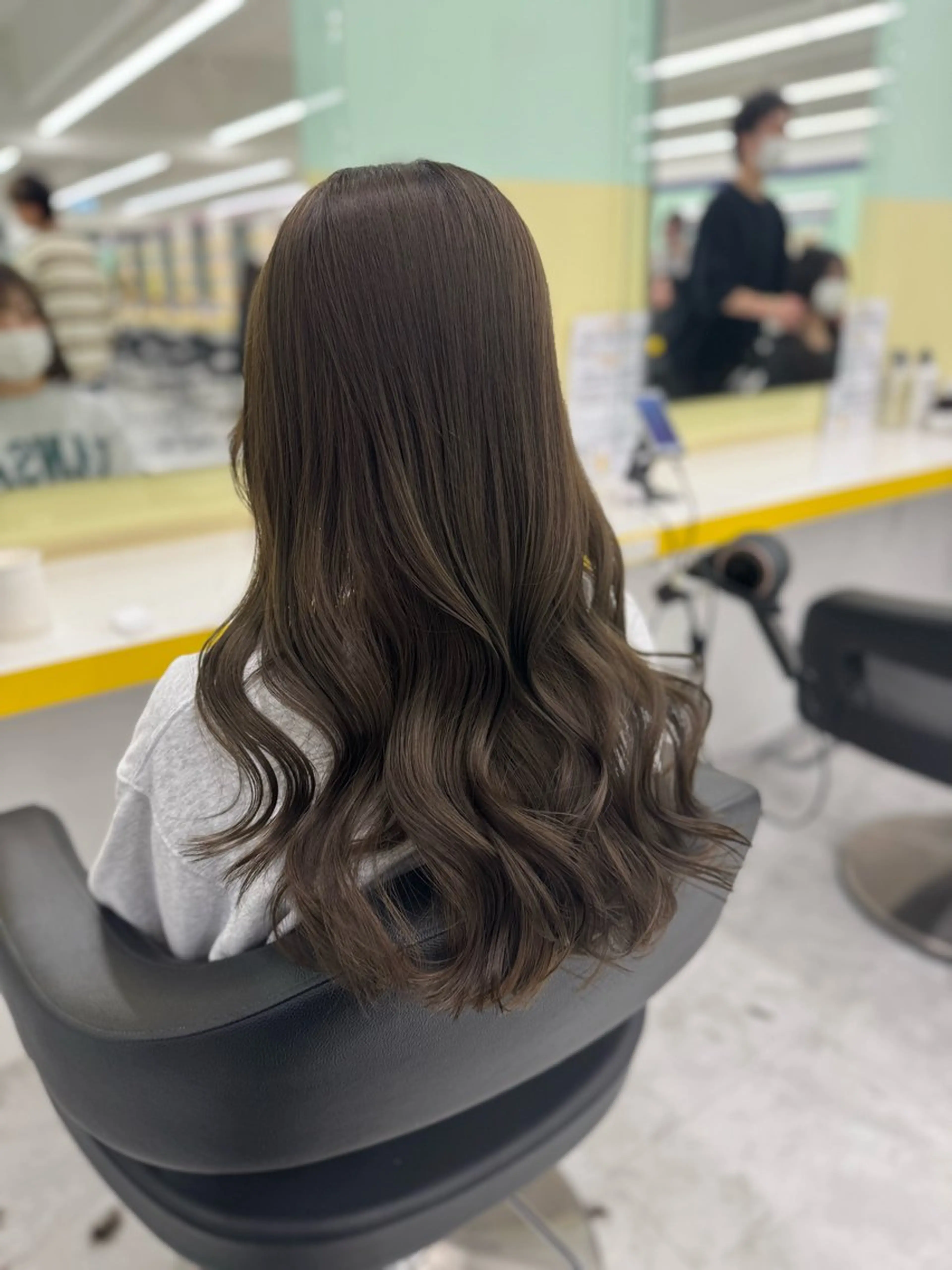 ロング カラー ヘアアレンジ ブリーチ ヘアカラー トリートメント 【透明感×レイヤー】 🍃RIKU🍃のヘアスタイル