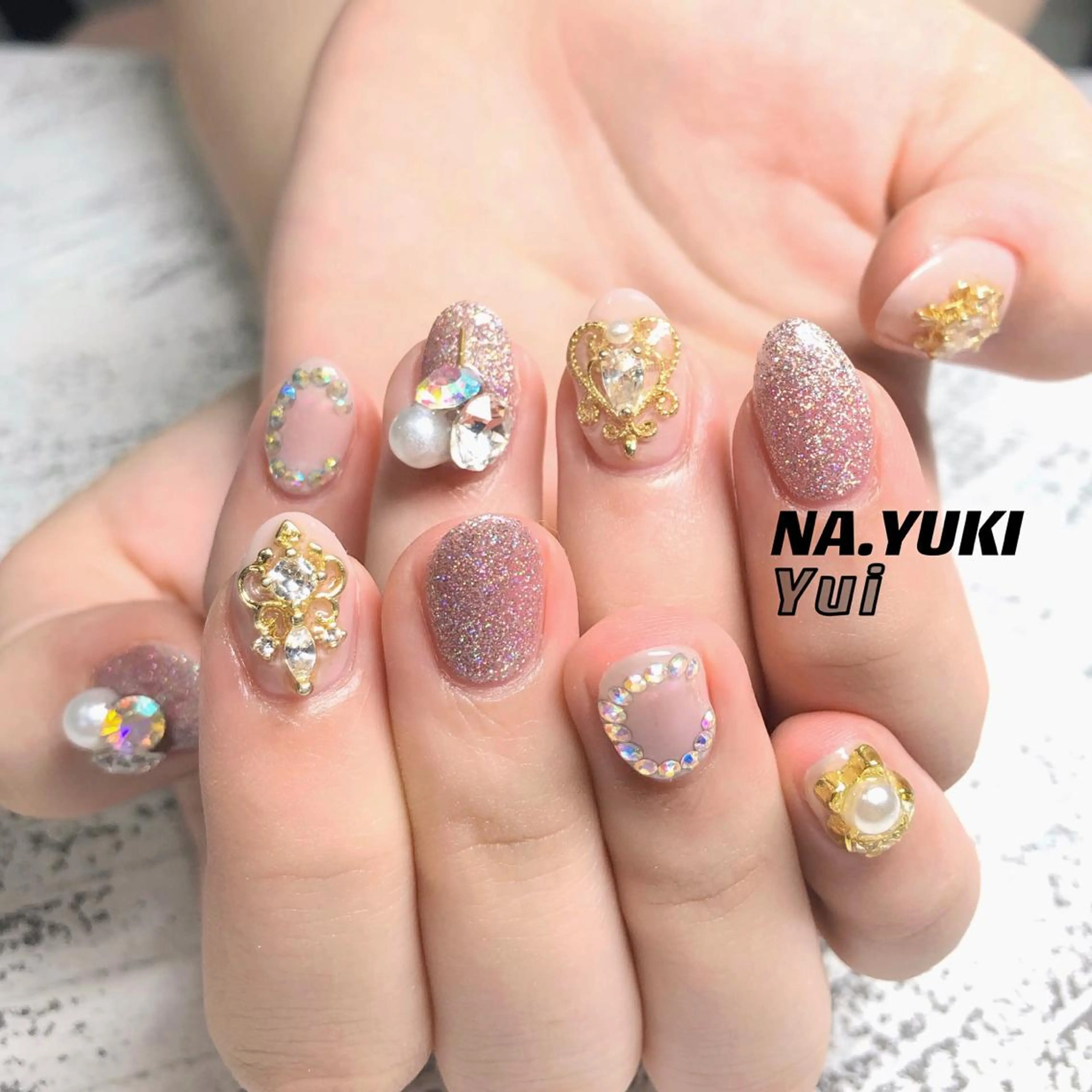 ネイル ハンドネイル ハンドケア ナユキNA.YUKI 池袋店のネイルデザイン