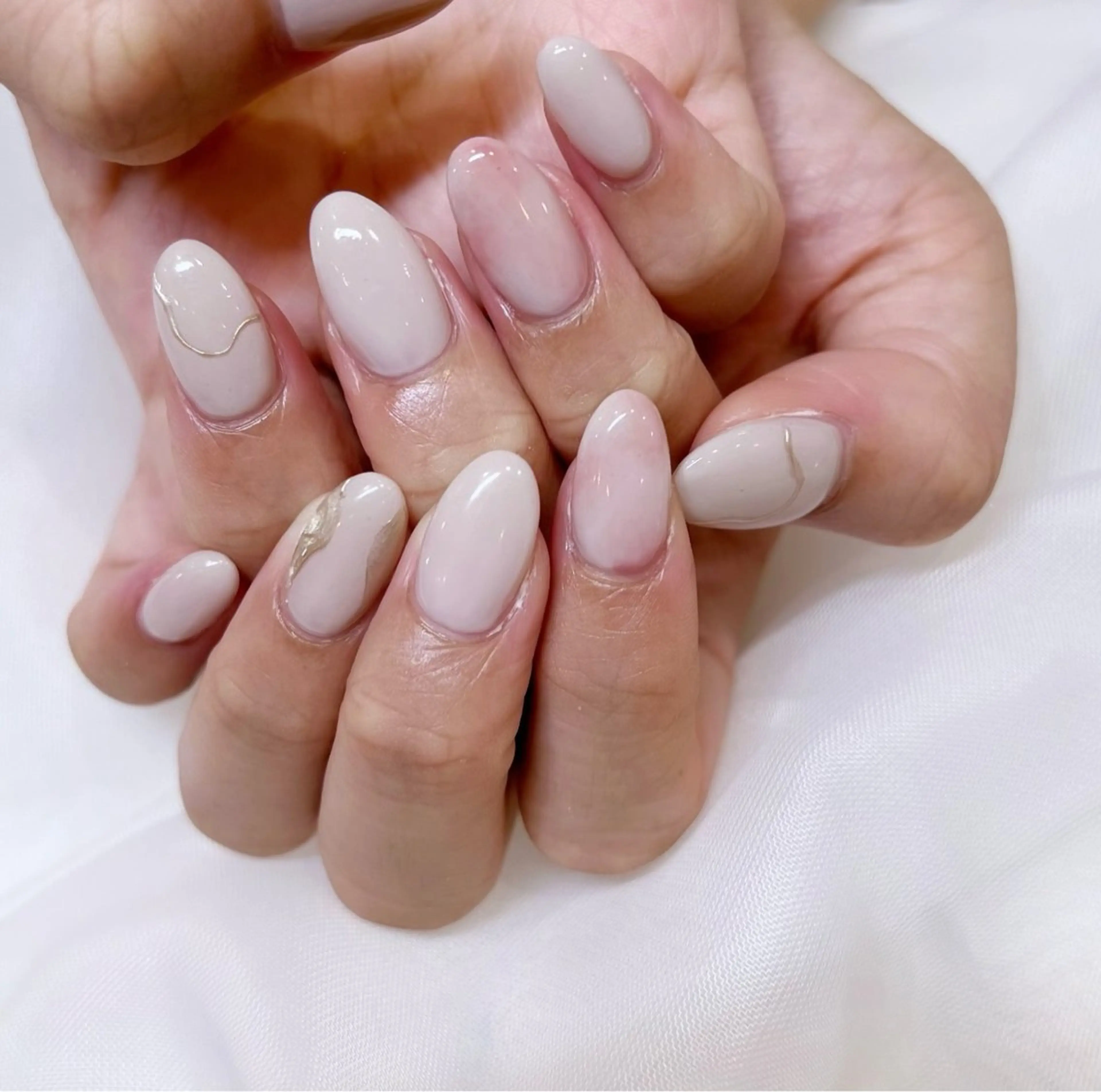 ネイル ハンドネイル emu sakiのネイルデザイン