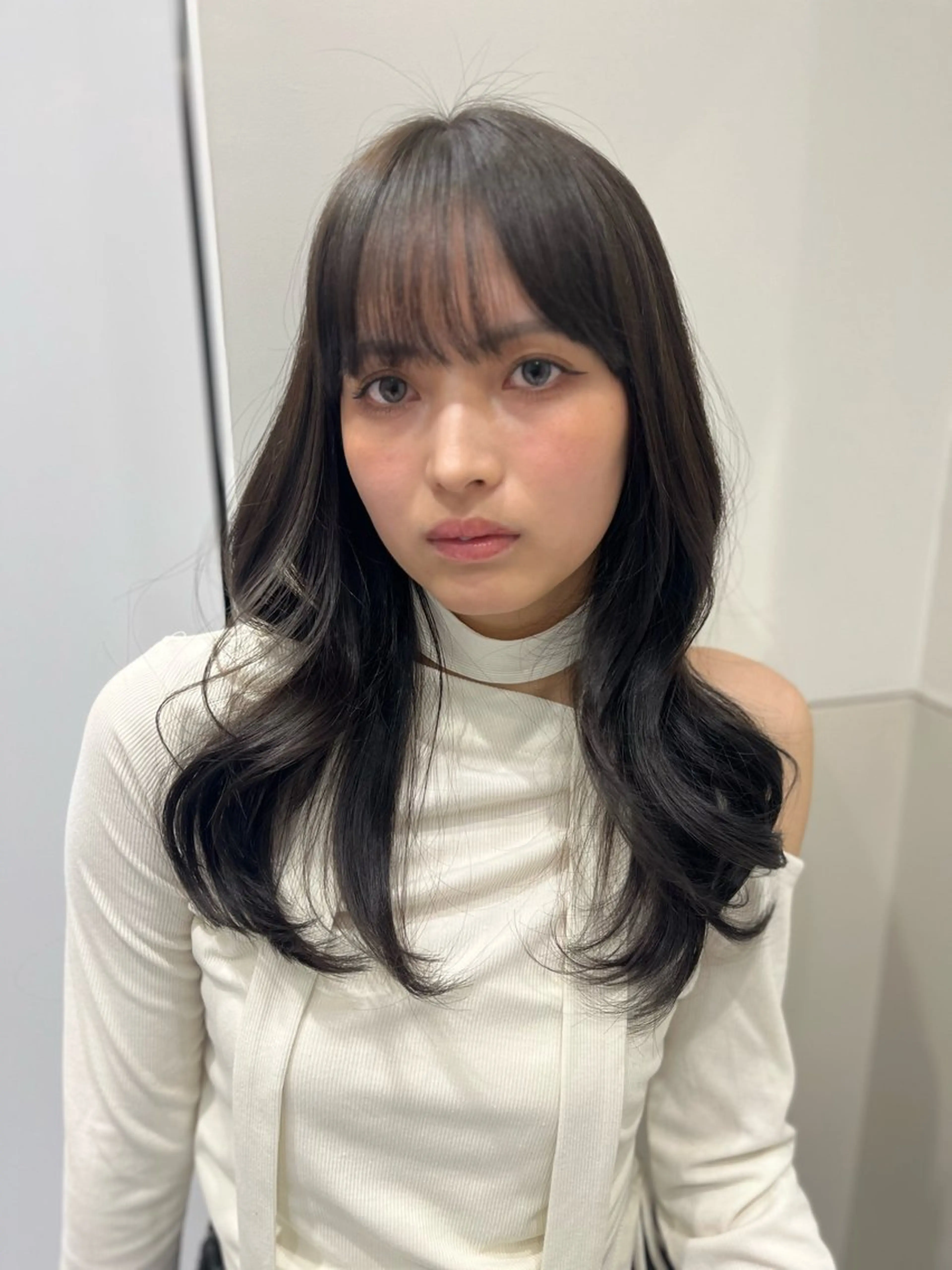 セミロング 🤍ちなみ 🤍のヘアスタイル