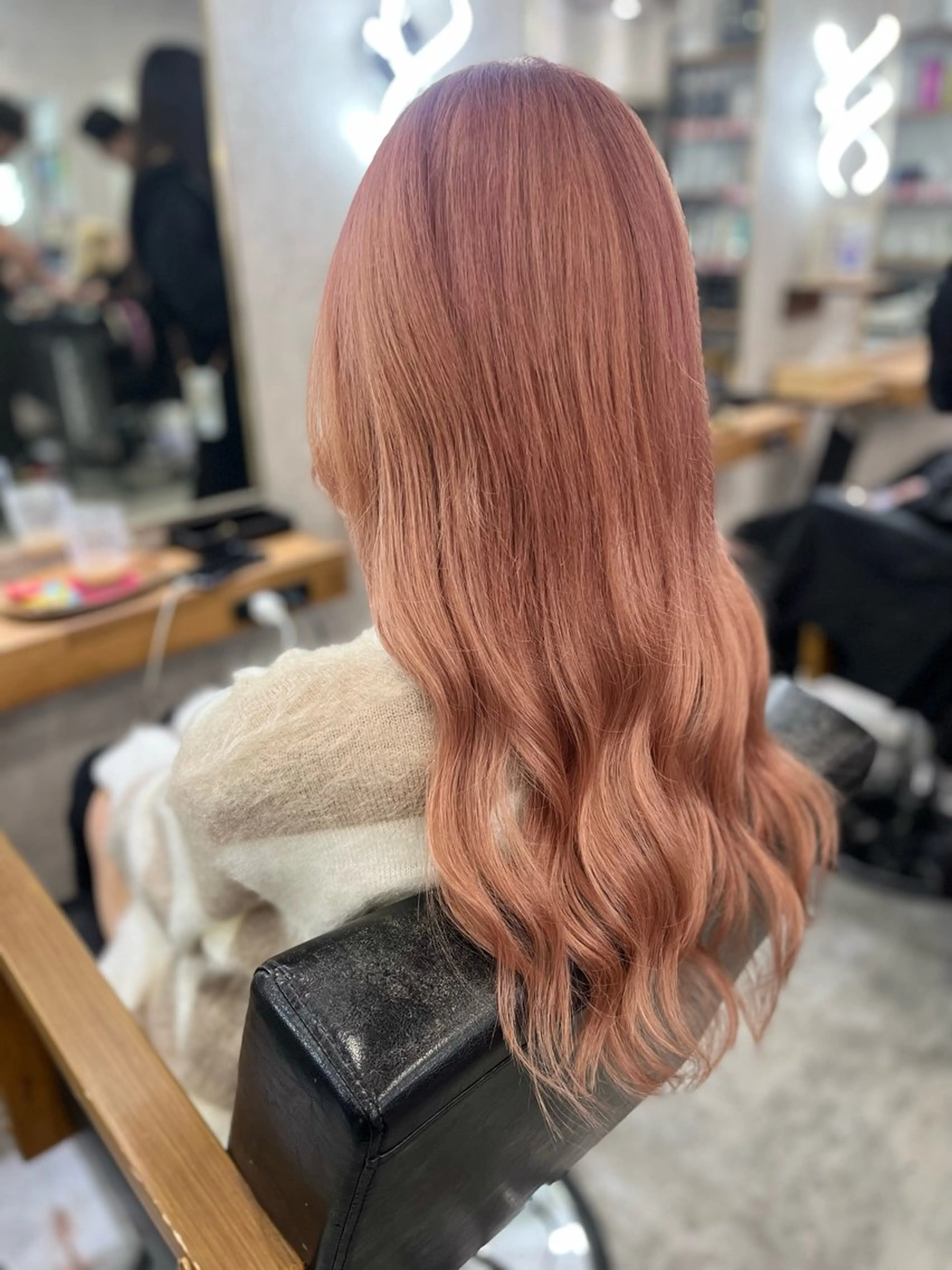 ミディアム 🐥こ ま🐥のヘアスタイル