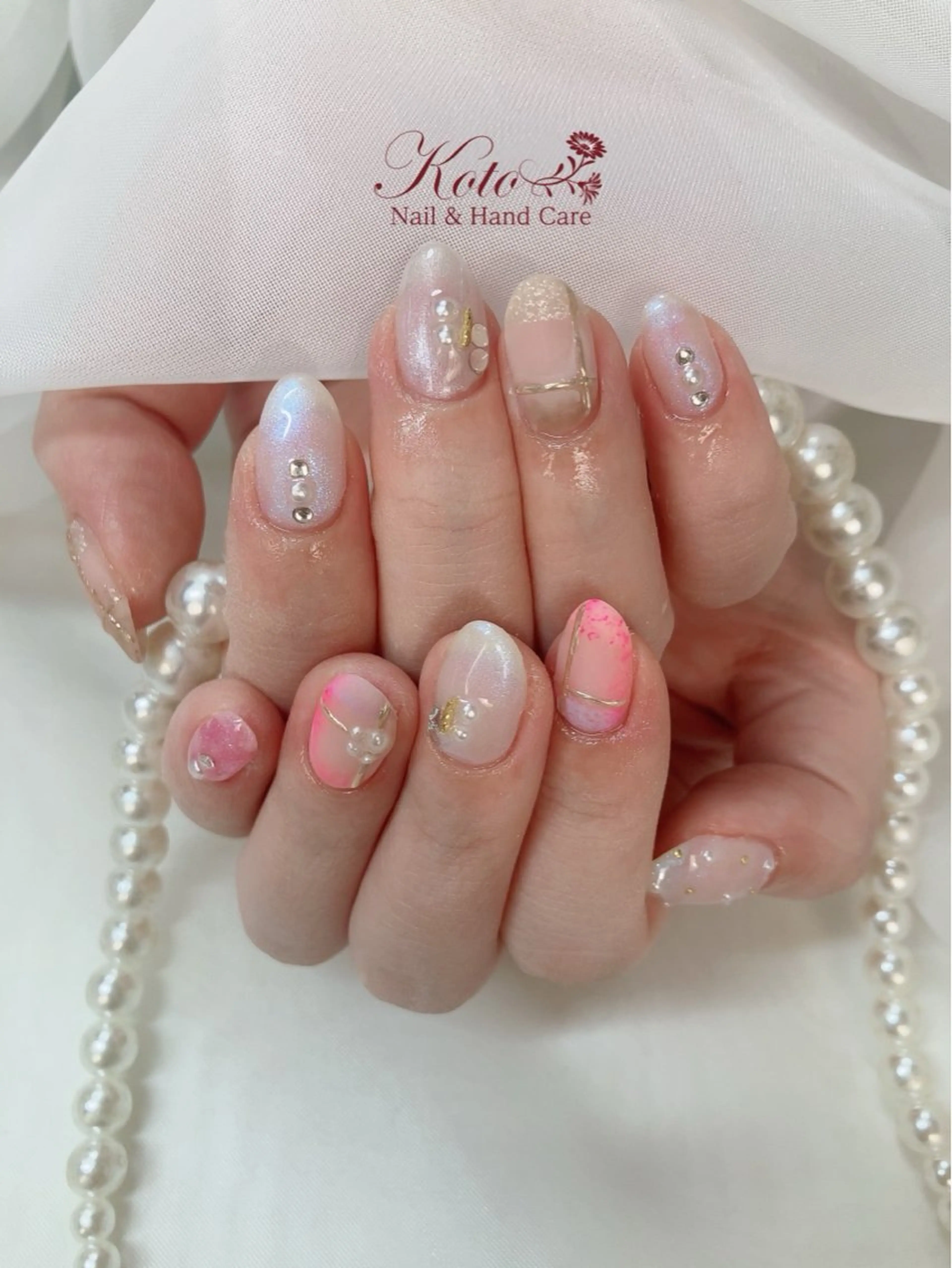 ネイル 長さ出し ジェルネイル 持ち込み ニュアンスネイル 赤色 ハンドネイル Nail Salon KOTOのネイルデザイン