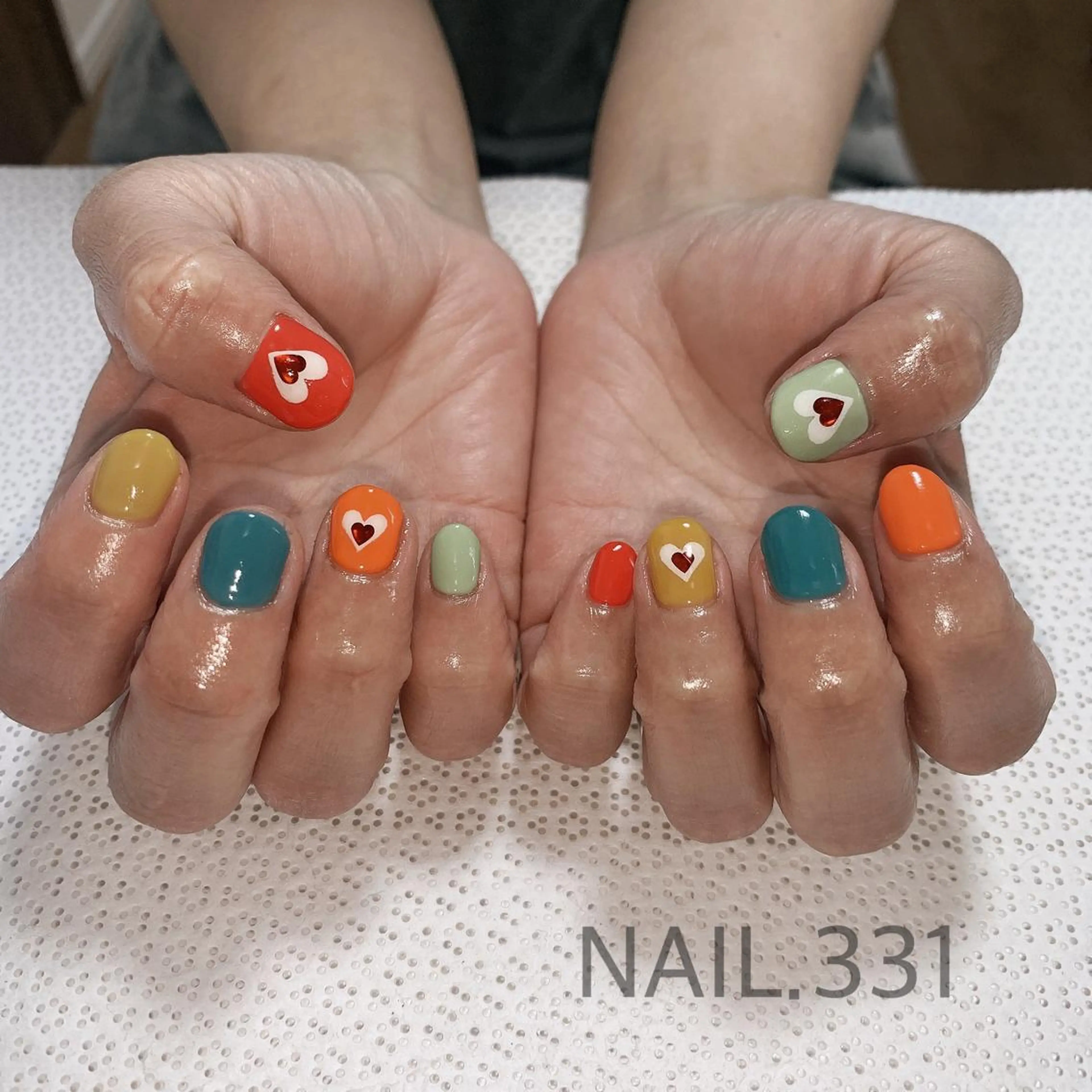 ネイル アートネイル オーロラネイル フラッシュネイル ハート 氷ネイル・うるうるネイル Nail 331のネイルデザイン