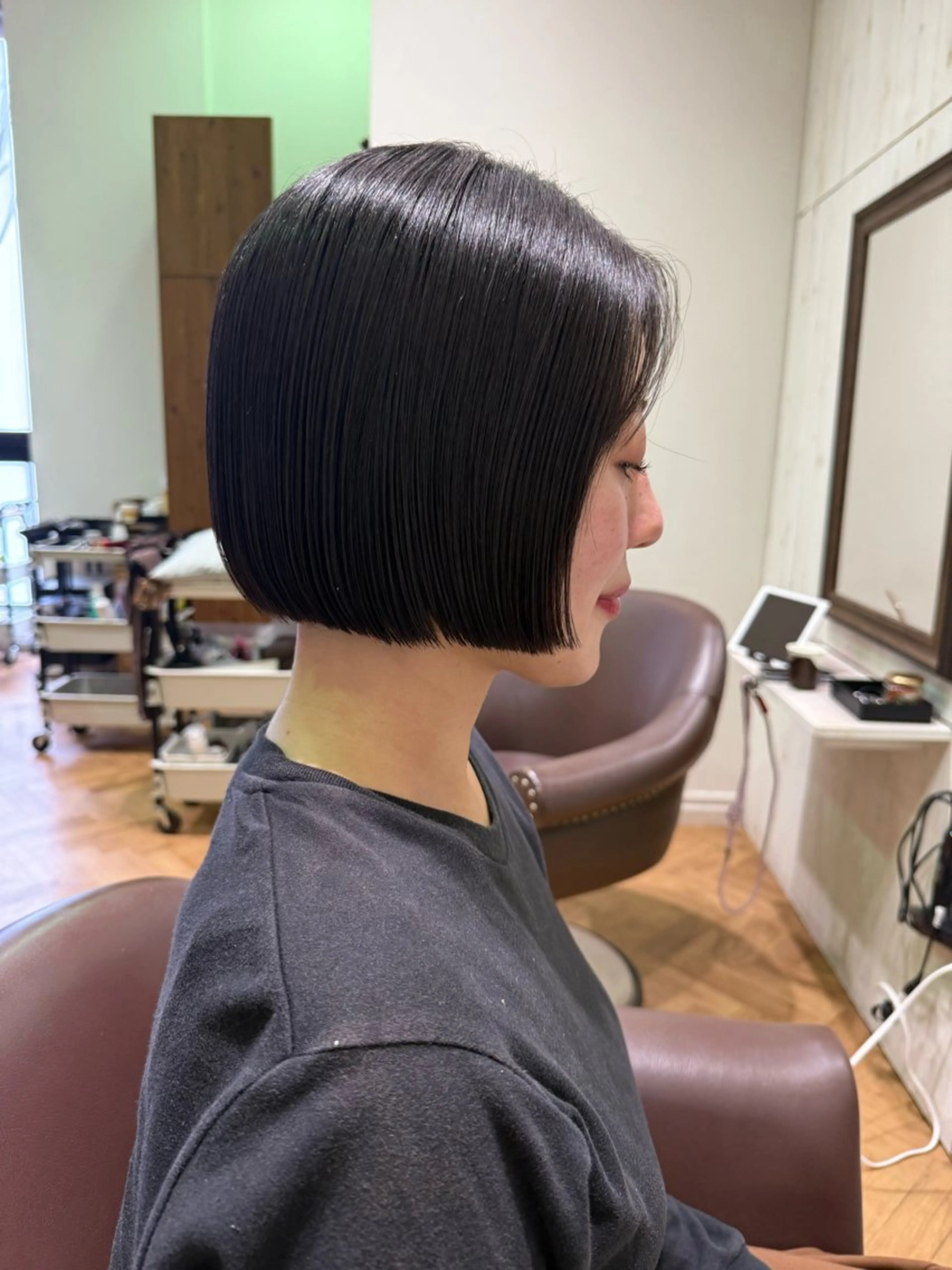 ショート 溝口 槙里也のヘアスタイル