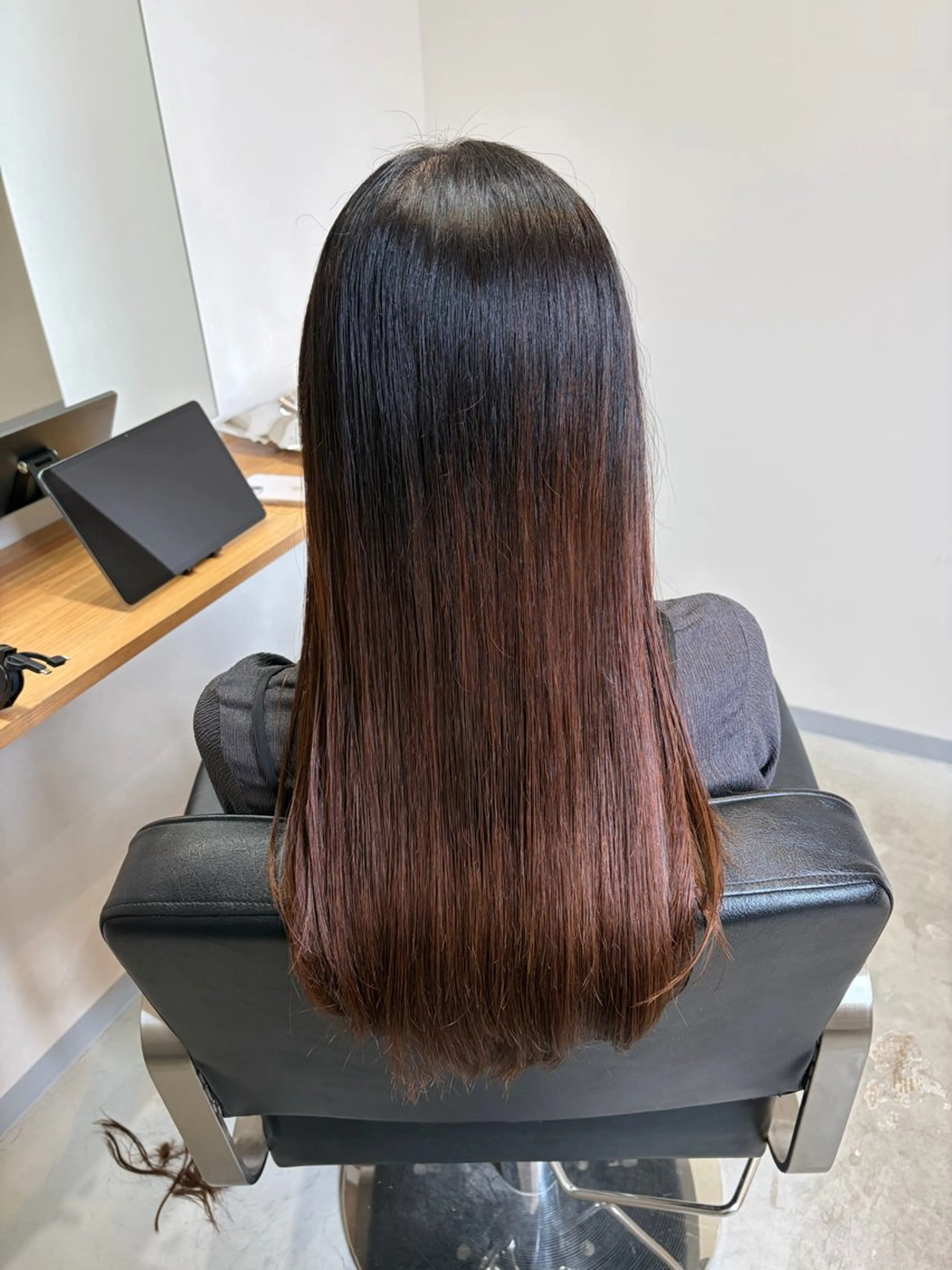 ロング omaフクダ 縮毛矯正/艶髪カラーのヘアスタイル