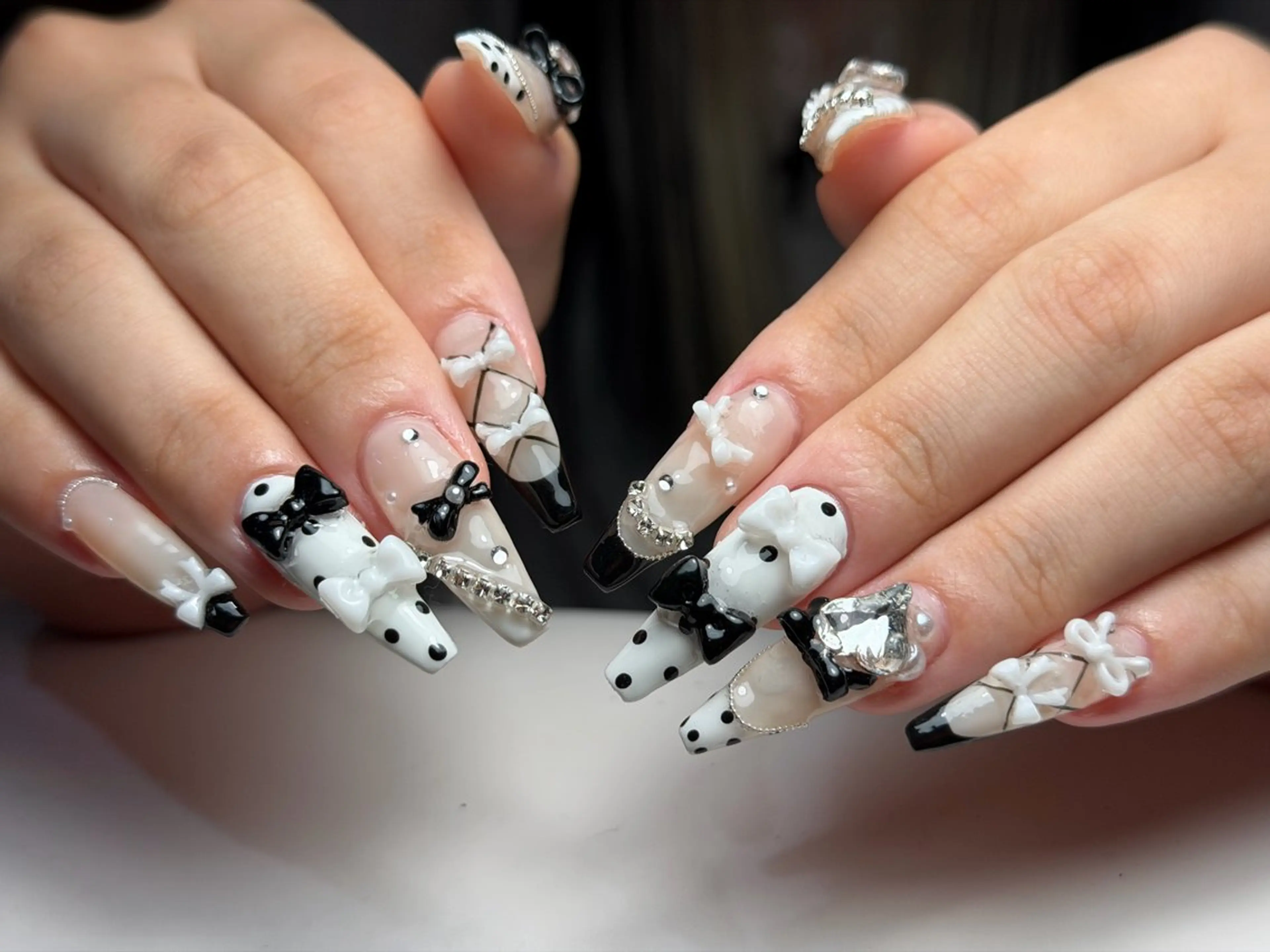 ネイル フレンチネイル グラデーション 韓国ネイル マグネットネイル シンプルネイル ハンドネイル CoMo Nailのネイルデザイン