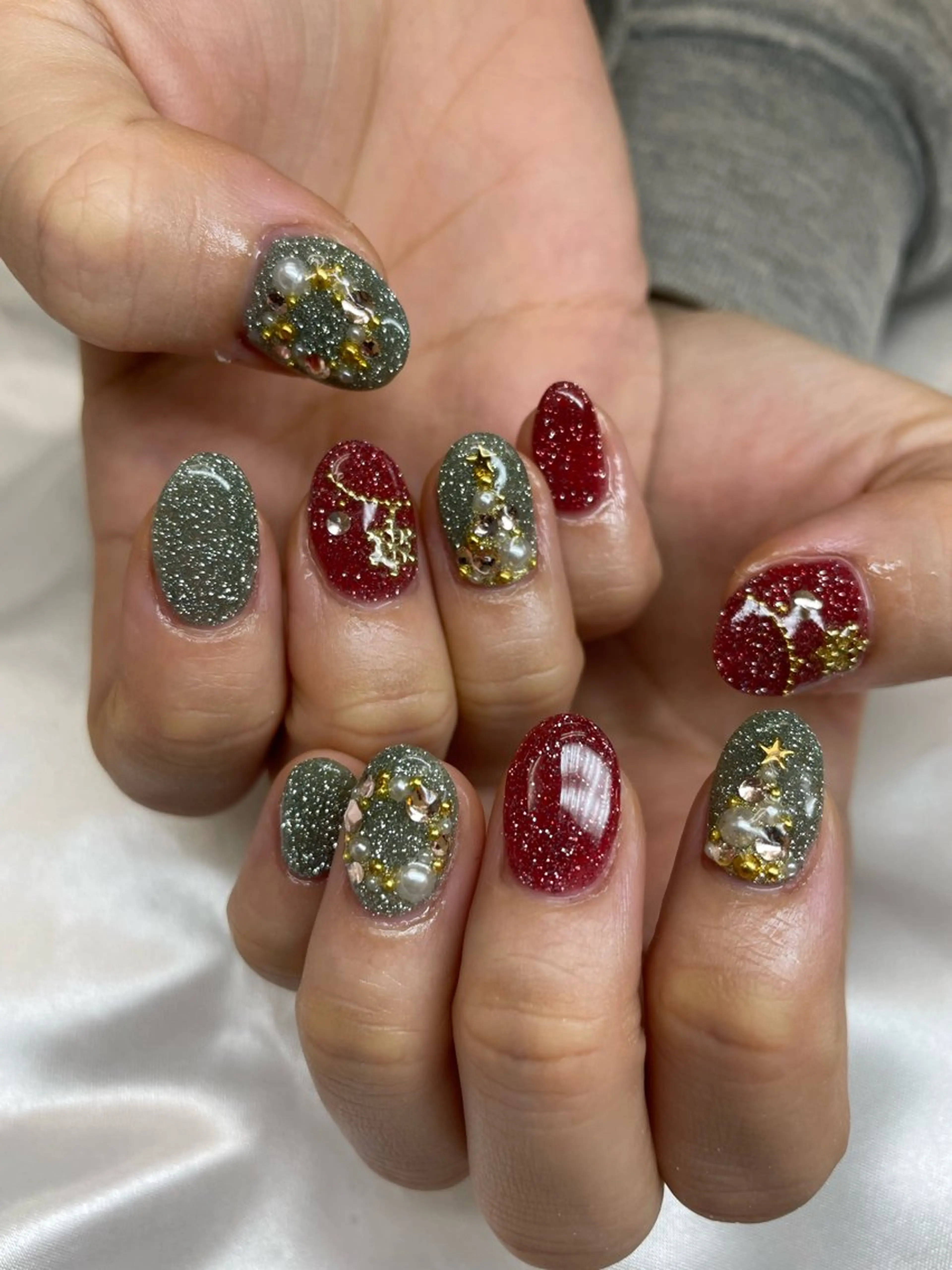 ネイル ハンドネイル Hisaka Mikiのネイルデザイン