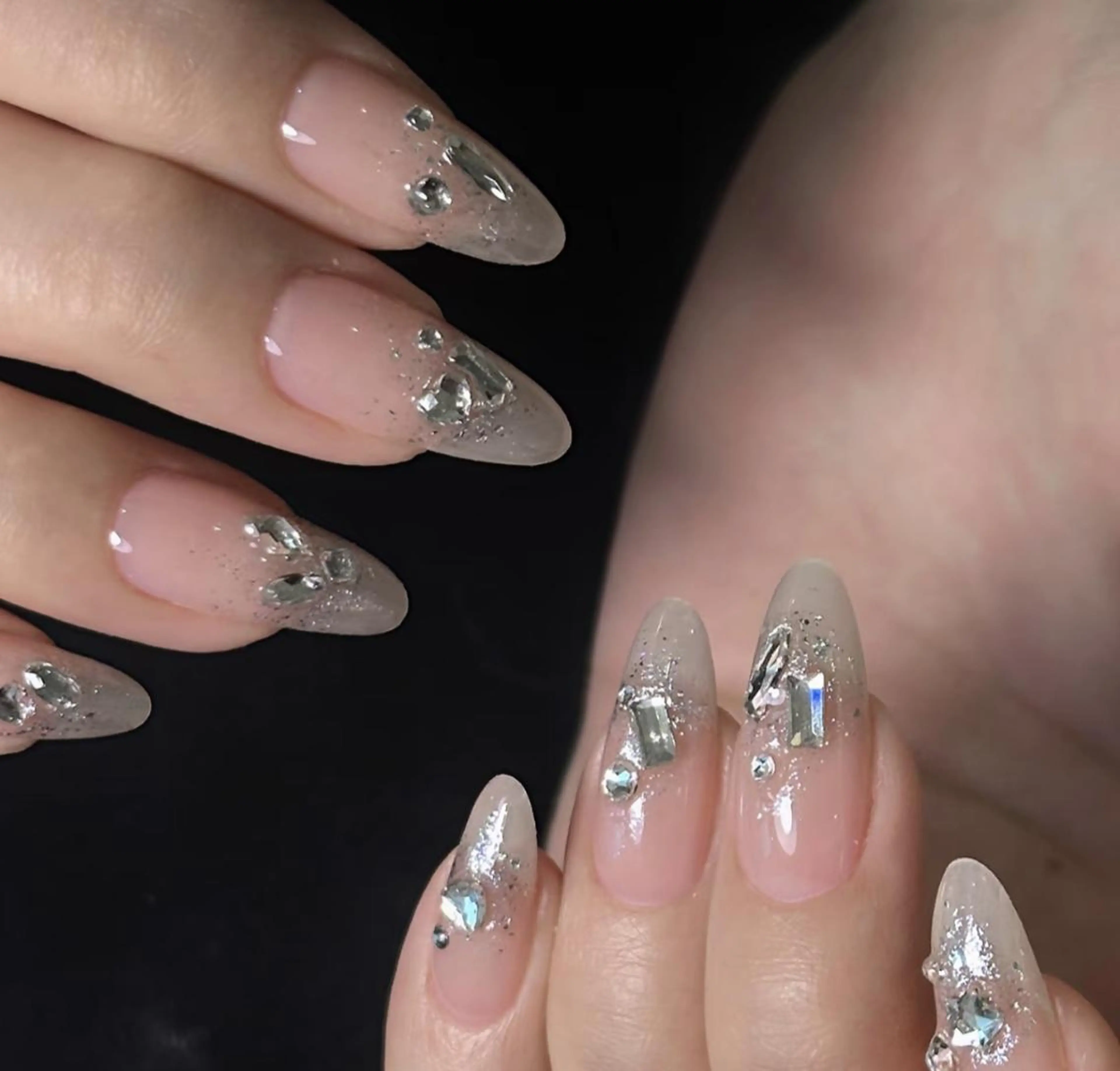 ネイル ハンドネイル エリ🫧 nail池袋東口のネイルデザイン