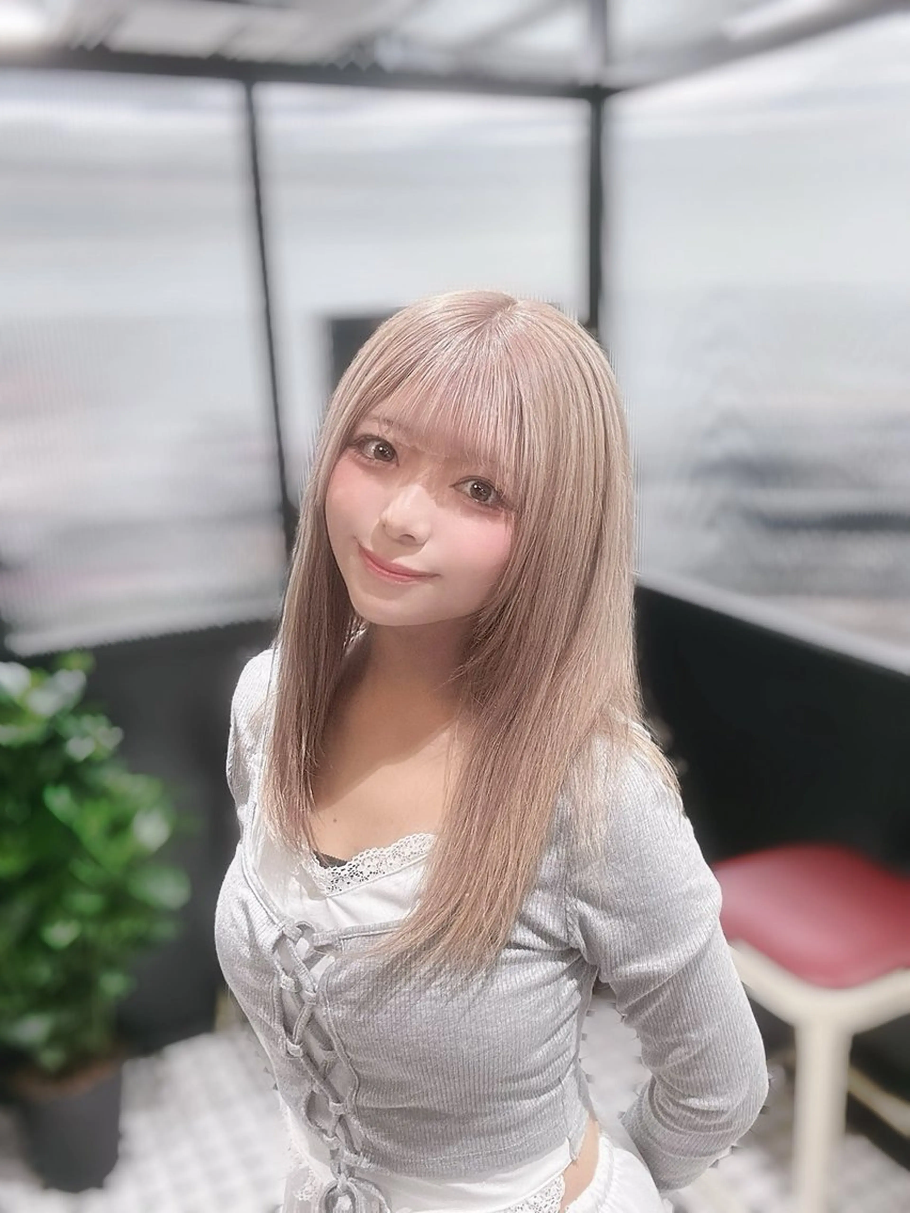 セミロング カラー ヘアカラー ヘアセット 韓国/トレンド レイヤー【101】のヘアスタイル