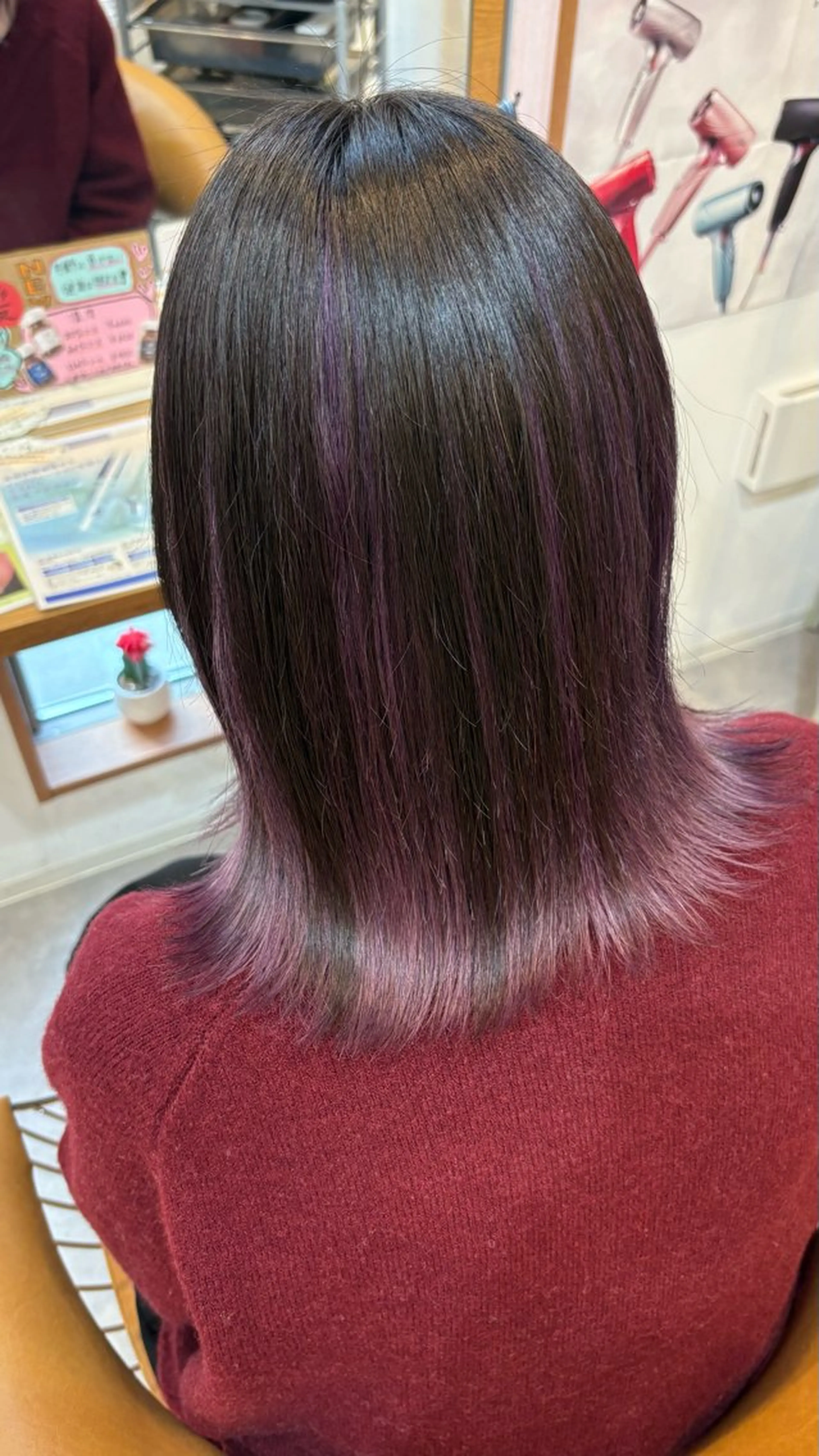 ミディアム 外ハネヘア ヤマナカ モネのヘアスタイル