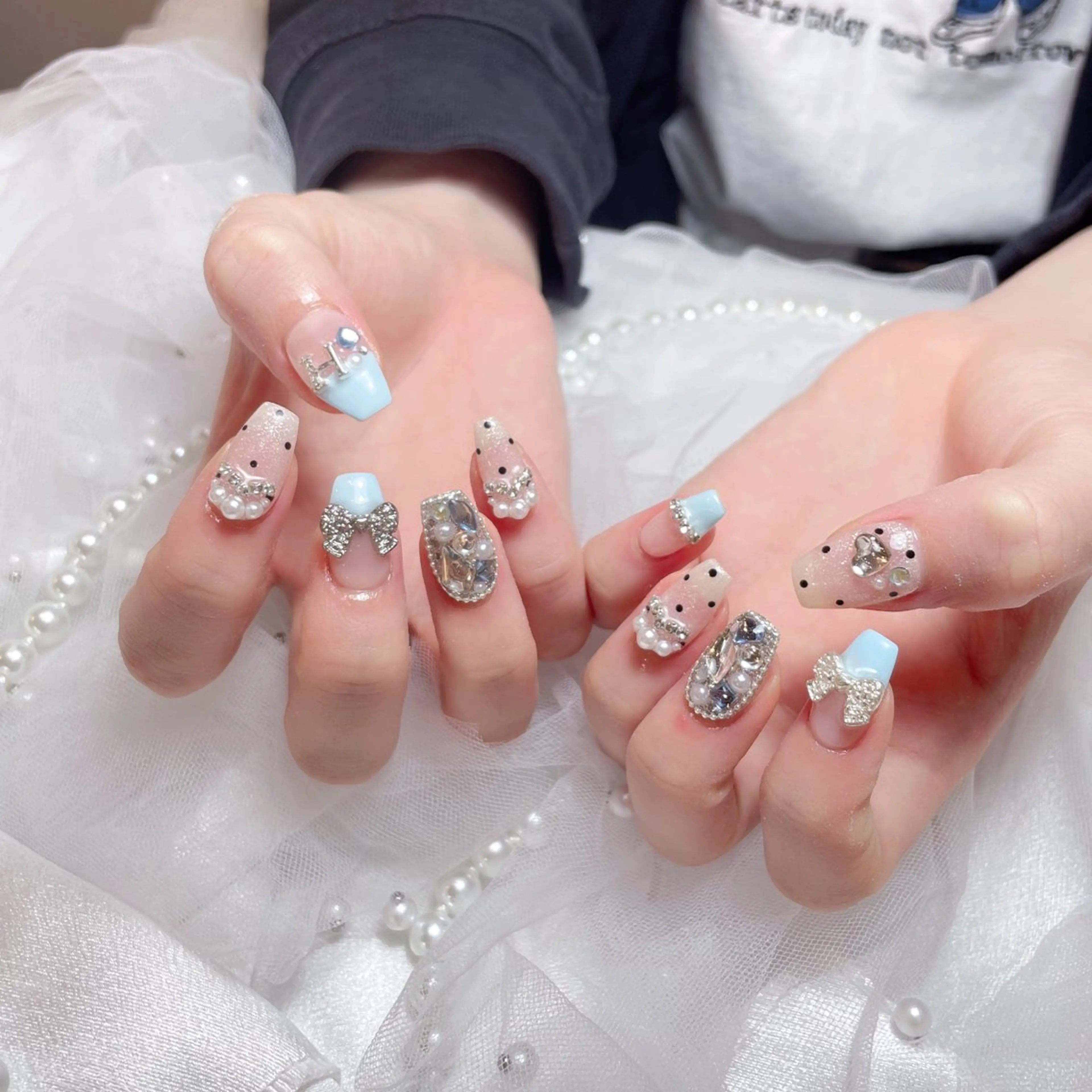 ネイル フットネイル フレンチネイル ジェルネイル ガーリー グラデーション D.d Nail Moeのネイルデザイン