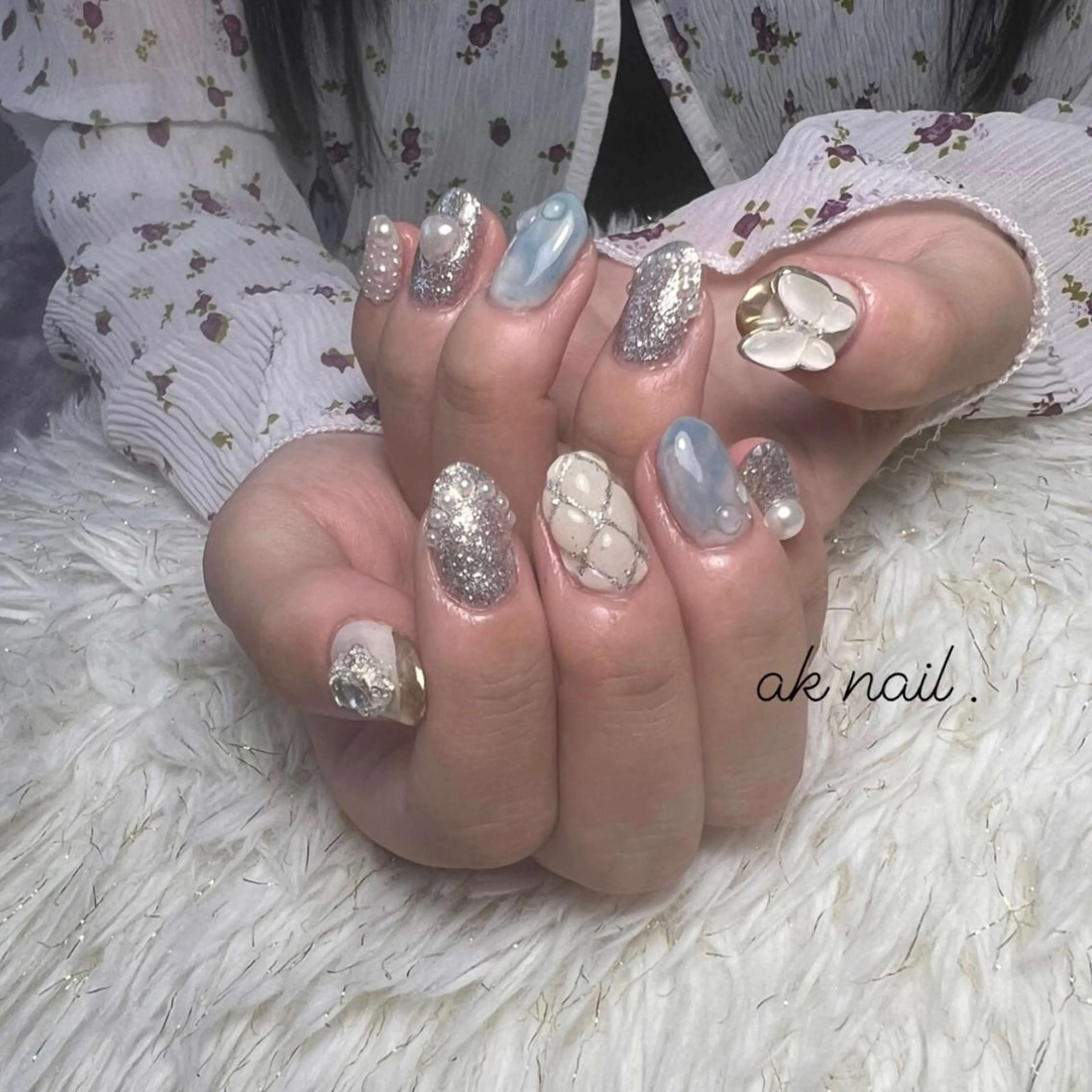 ミディアム ネイル ハンドネイル ak nail .のネイルデザイン