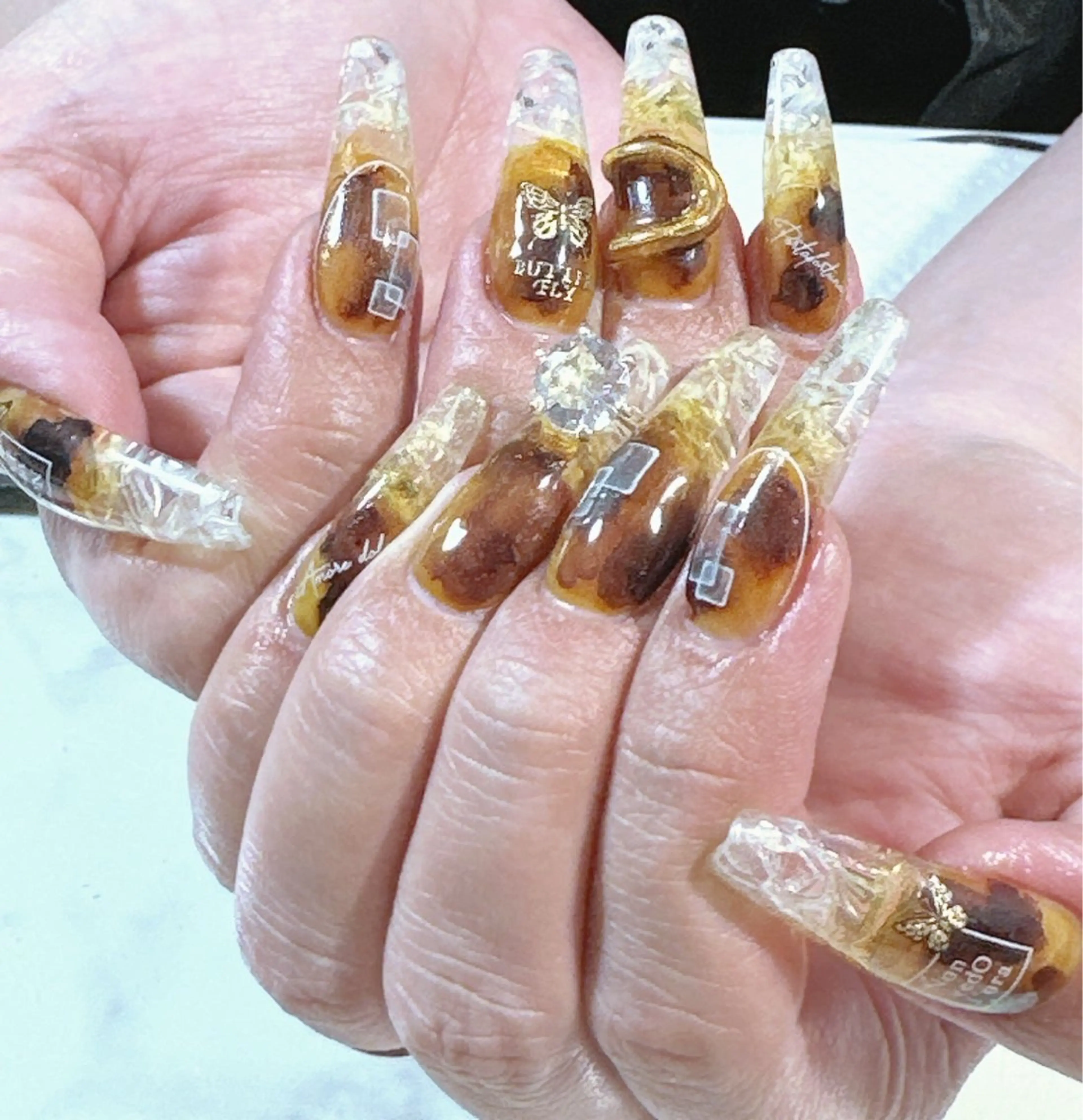 ネイル 氷ネイル・うるうるネイル ハンドネイル 三浦 藍のネイルデザイン