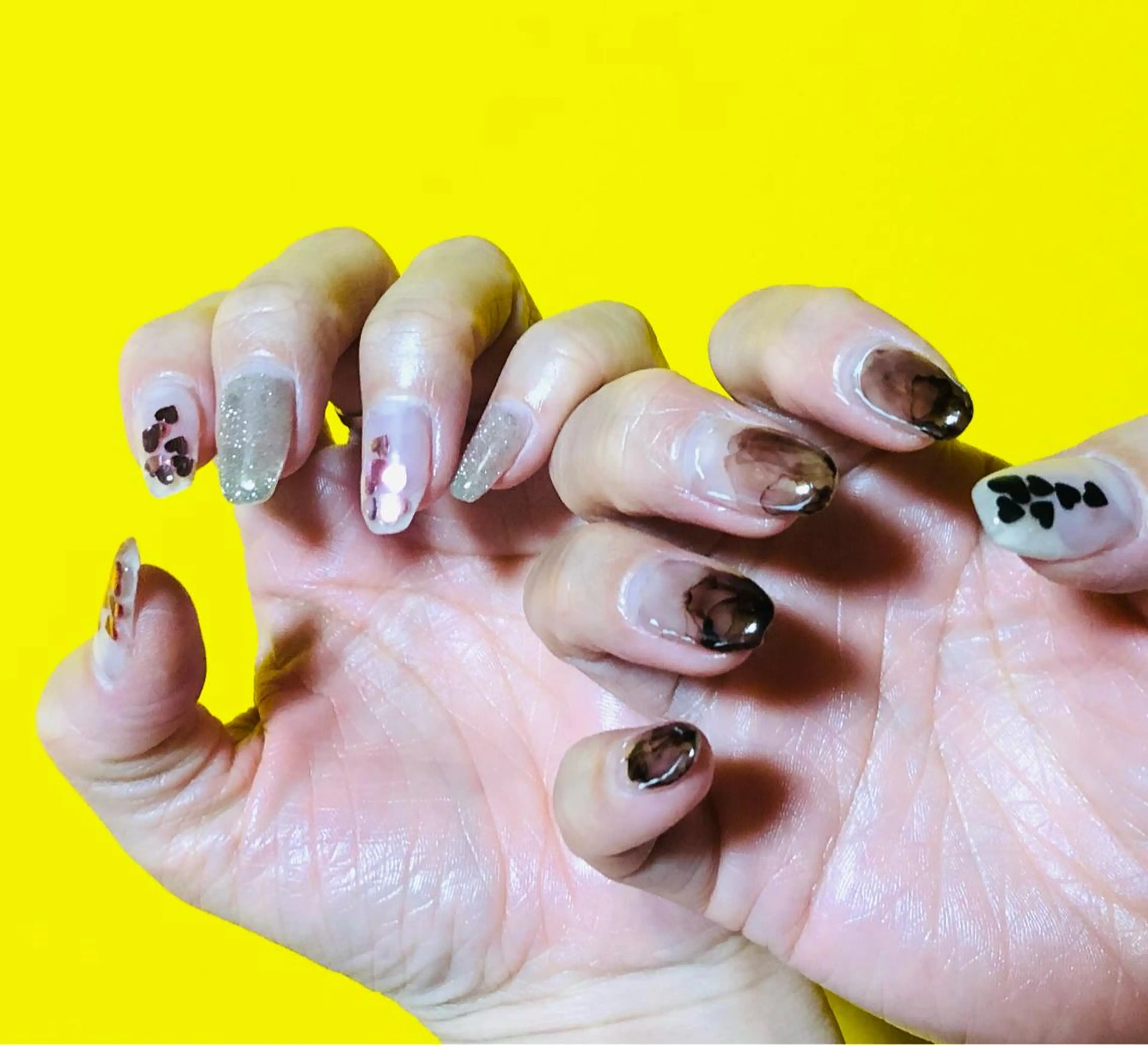 ネイル フラッシュネイル フレンチネイル ラメ(グリッター) ラメグラデーション マグネットネイル H3 hitoのネイルデザイン