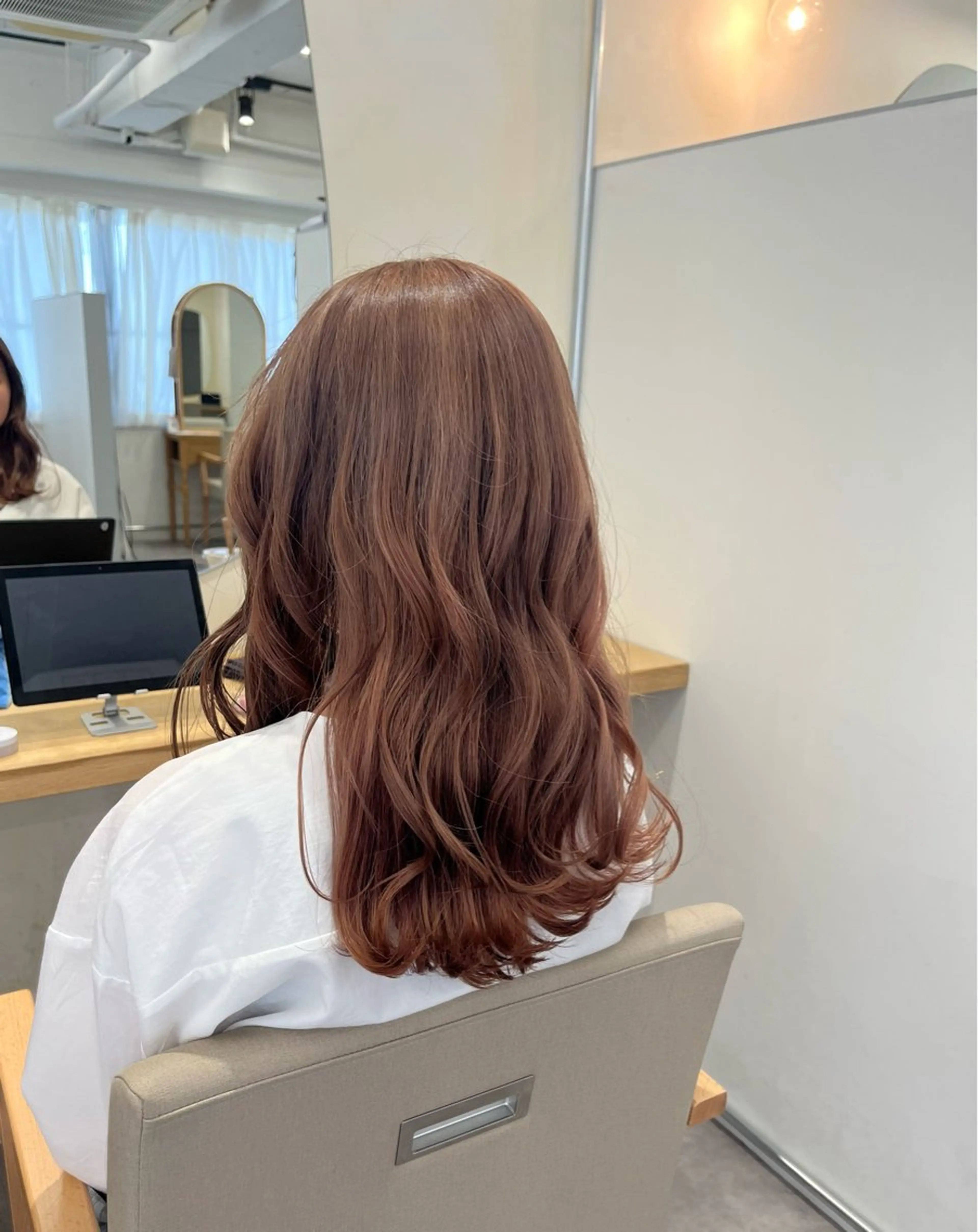 セミロング カット ヘアカラー orente 表参道 mayukiのヘアスタイル