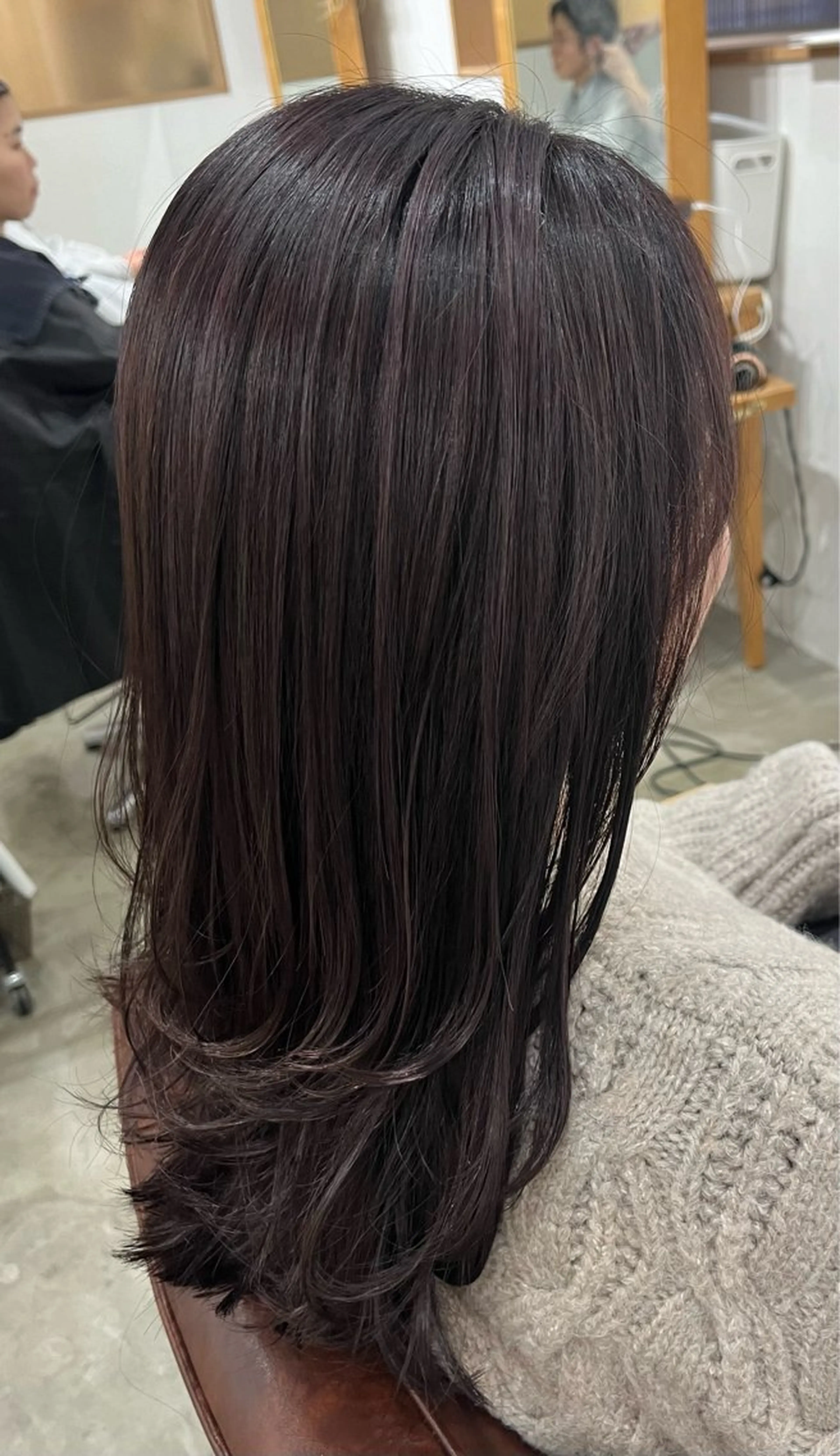 ロング カット ヘアカラー トリートメント 三島 有佳里のヘアスタイル