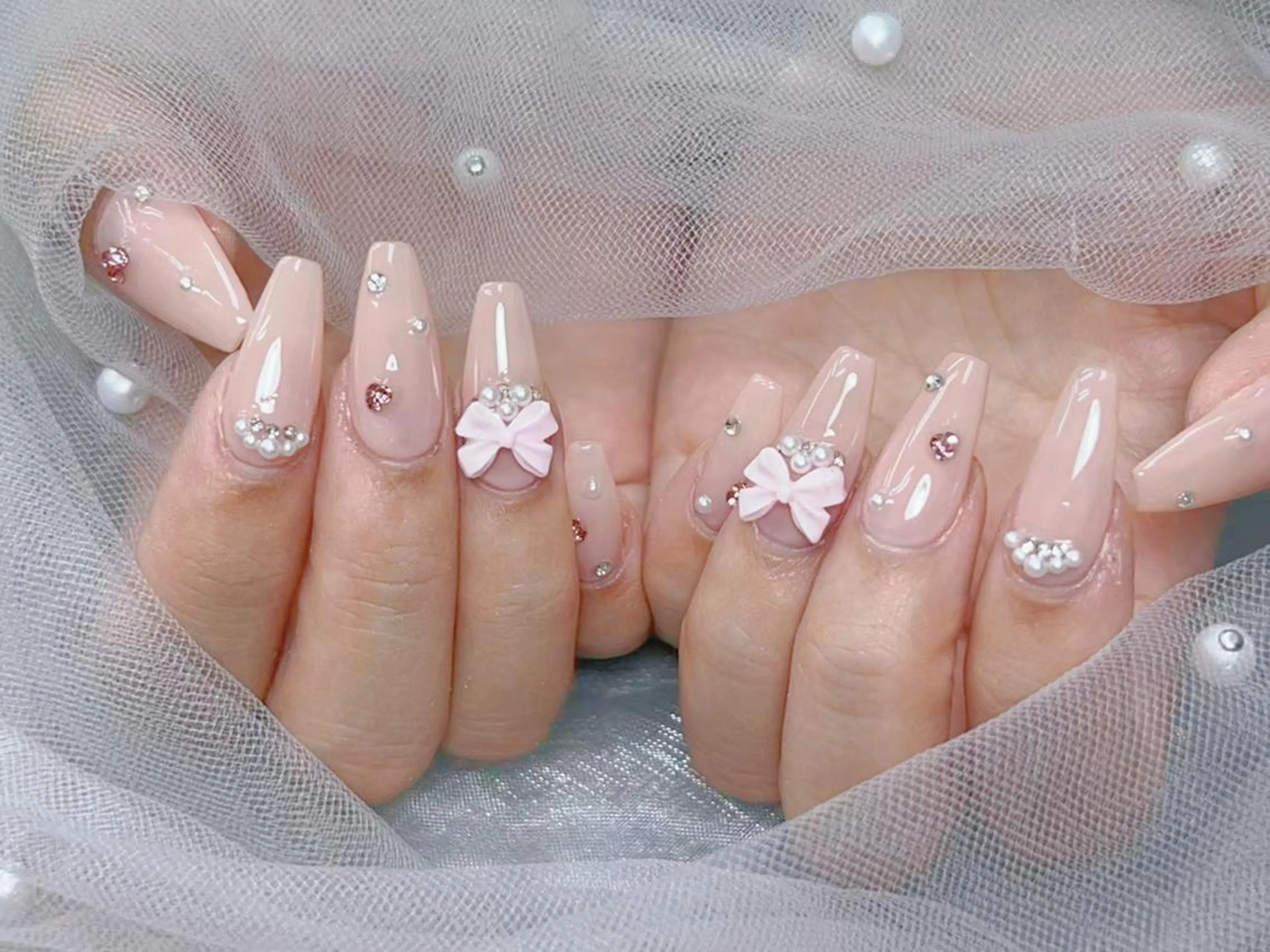 メンズ ネイル メンズ韓国風 アートネイル フレンチネイル ジェルネイル キラキラネイル Bloom kabukiのネイルデザイン