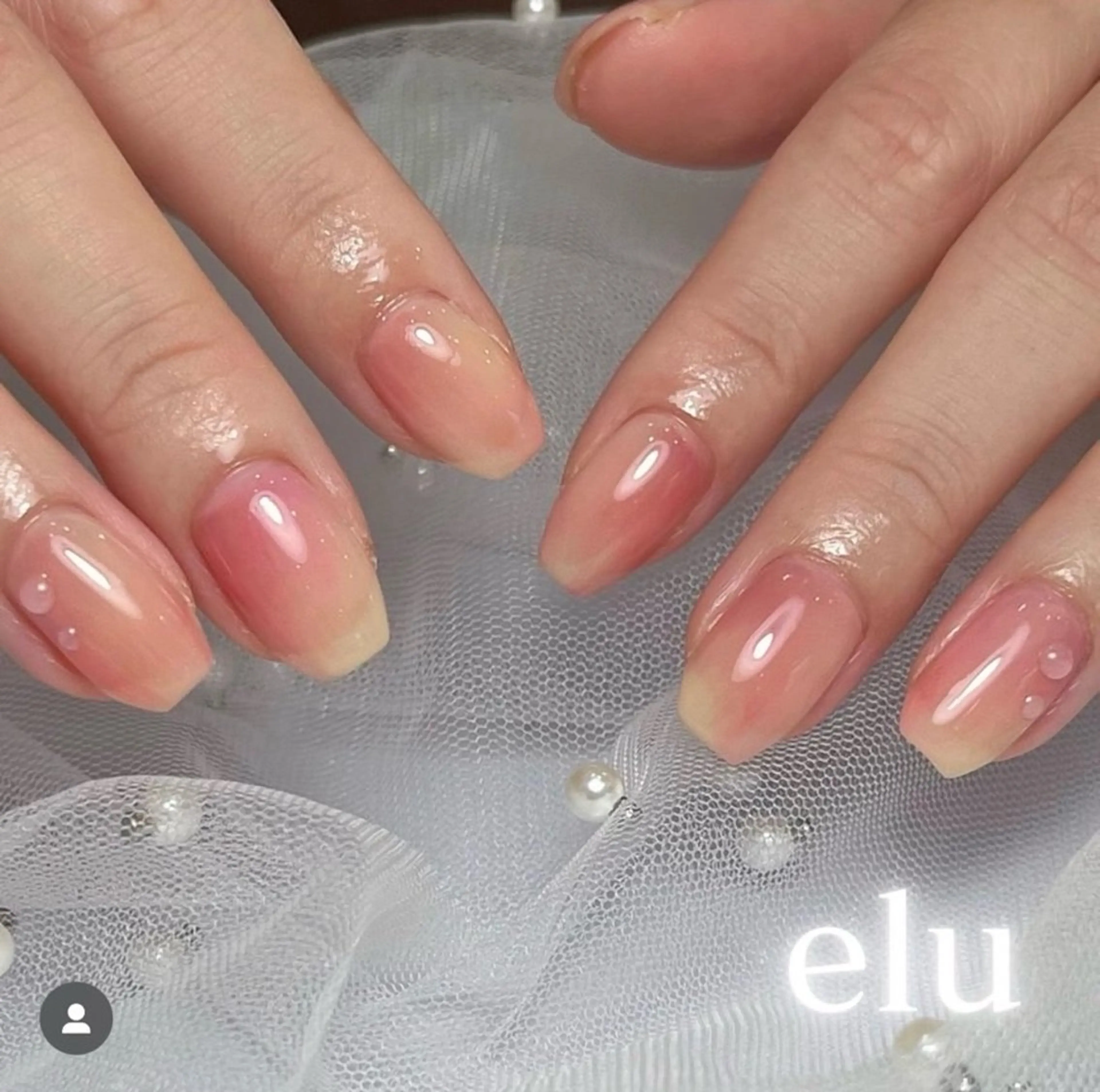 ネイル エルバイノリコ 岩崎のネイルデザイン