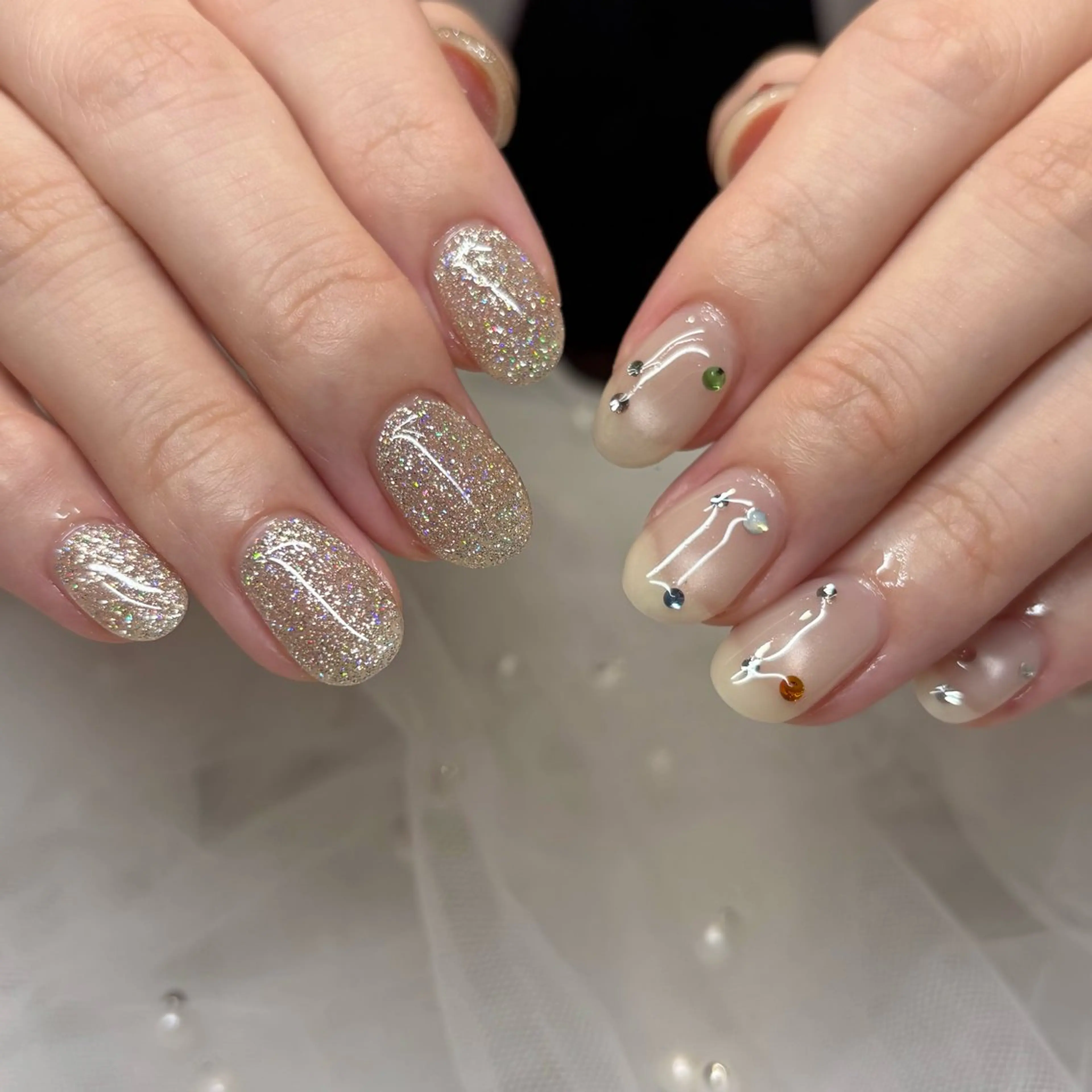 ネイル 氷ネイル・うるうるネイル 持ち込み シンプルネイル ハンドネイル 荒巻 めいのネイルデザイン