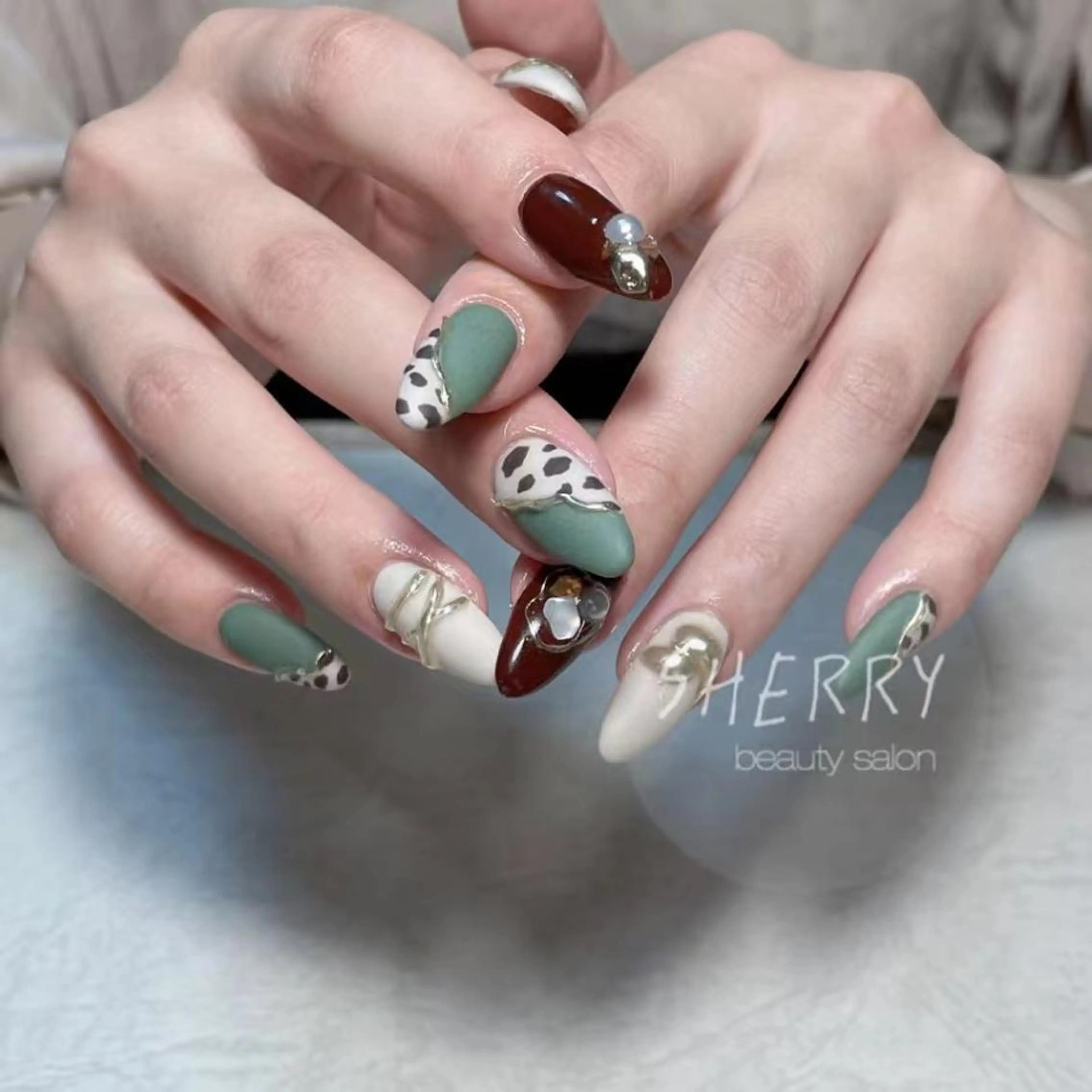 ネイル 萌 自宅ネイルサロンのネイルデザイン