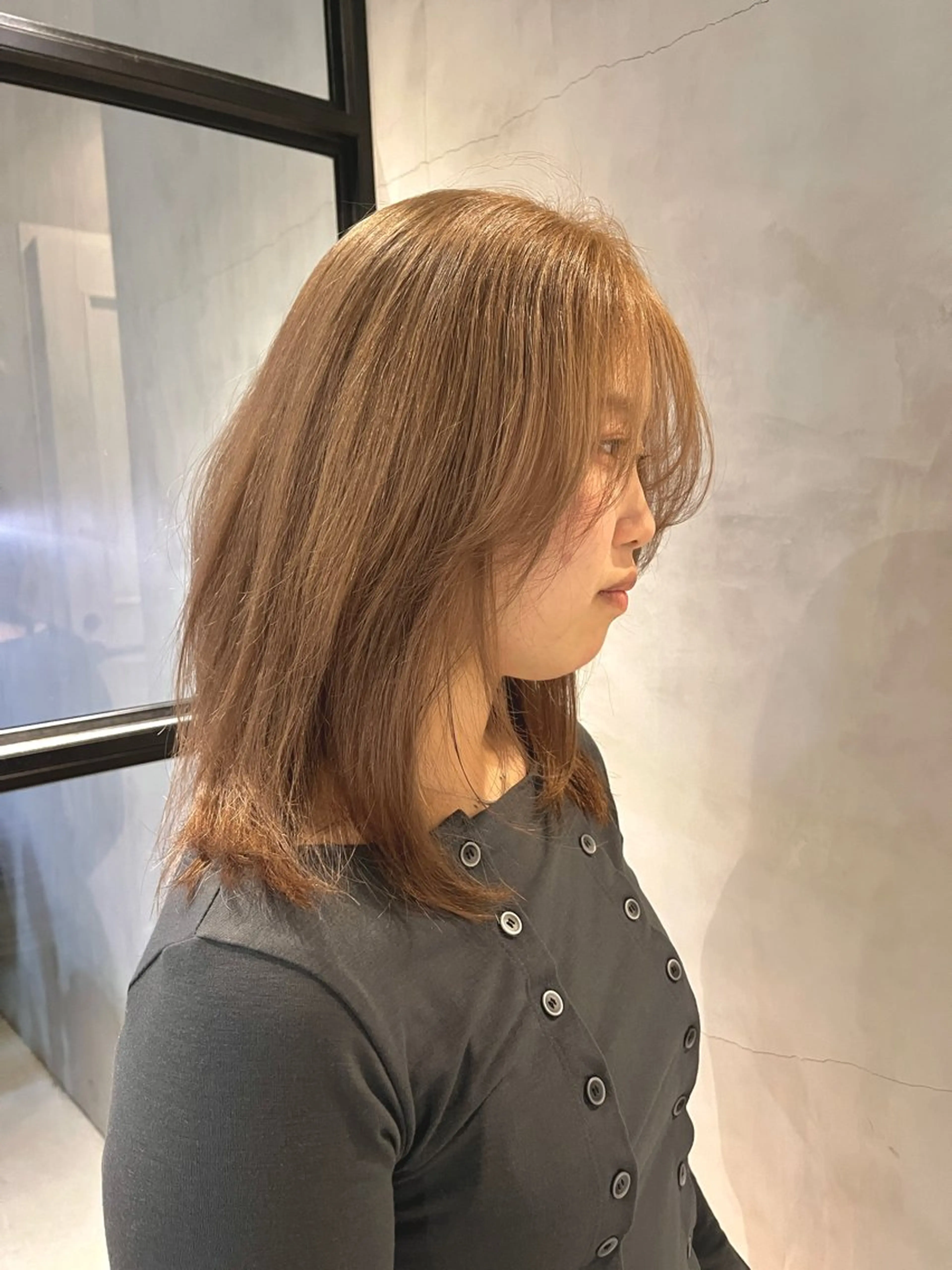 ミディアム ミディアムレイヤー レイヤーカット カット ヘアカラー ちせ/ 透明感カラー /調布˚ 🦢₊✧のヘアスタイル