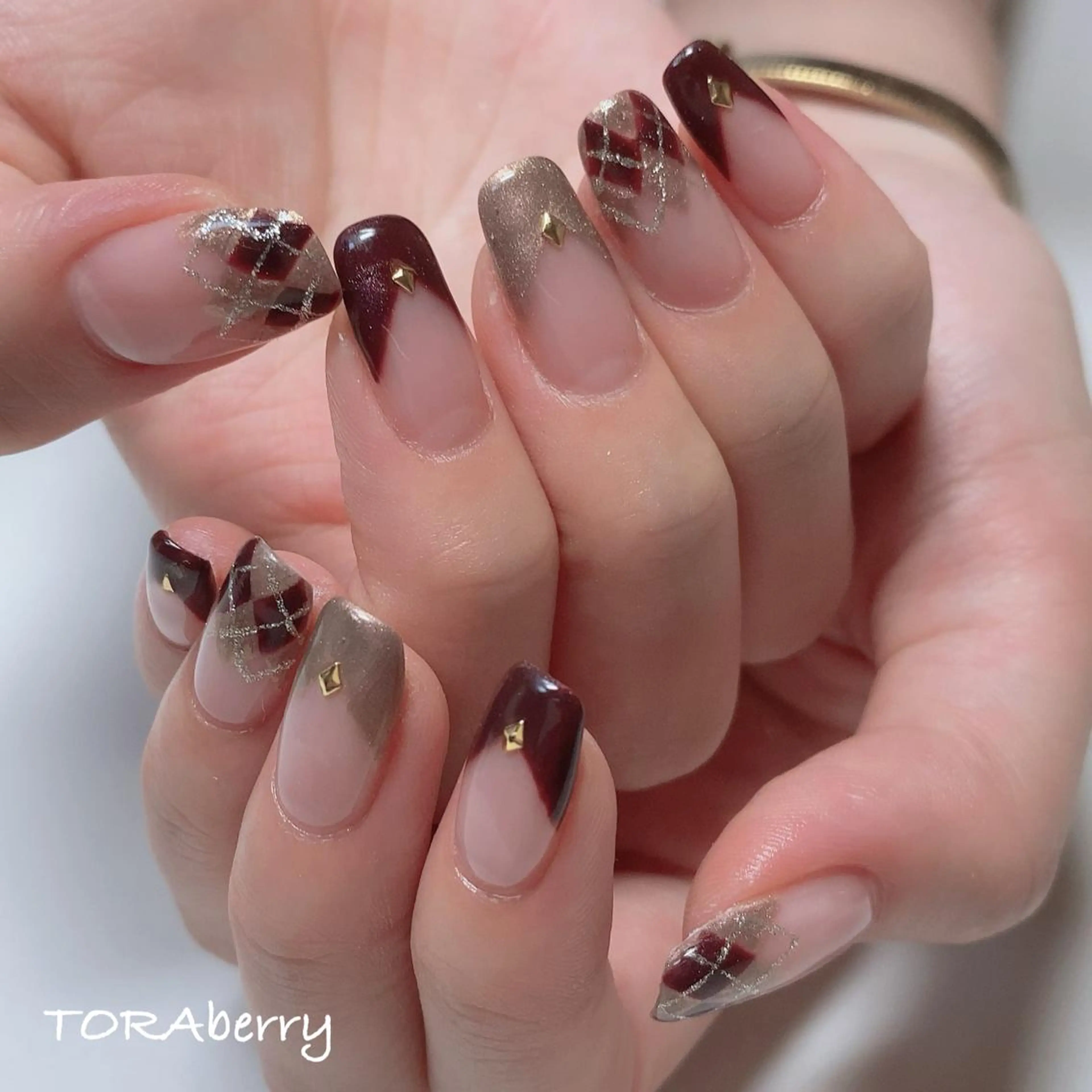 ネイル ハンドネイル ネイリスト なつみのネイルデザイン