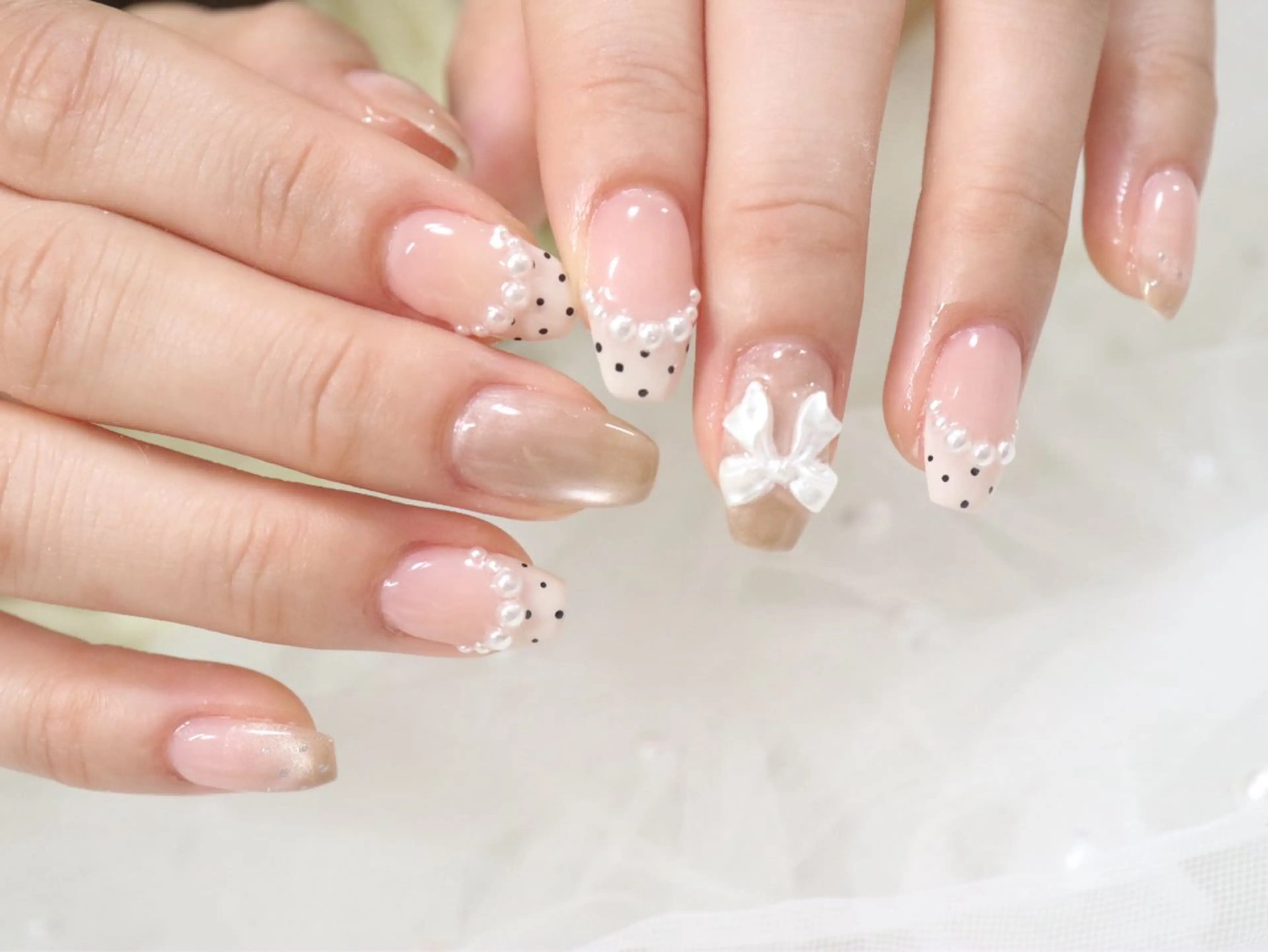 ネイル なつか🍒口コミ好評 駅近1分 パラジェルのネイルデザイン