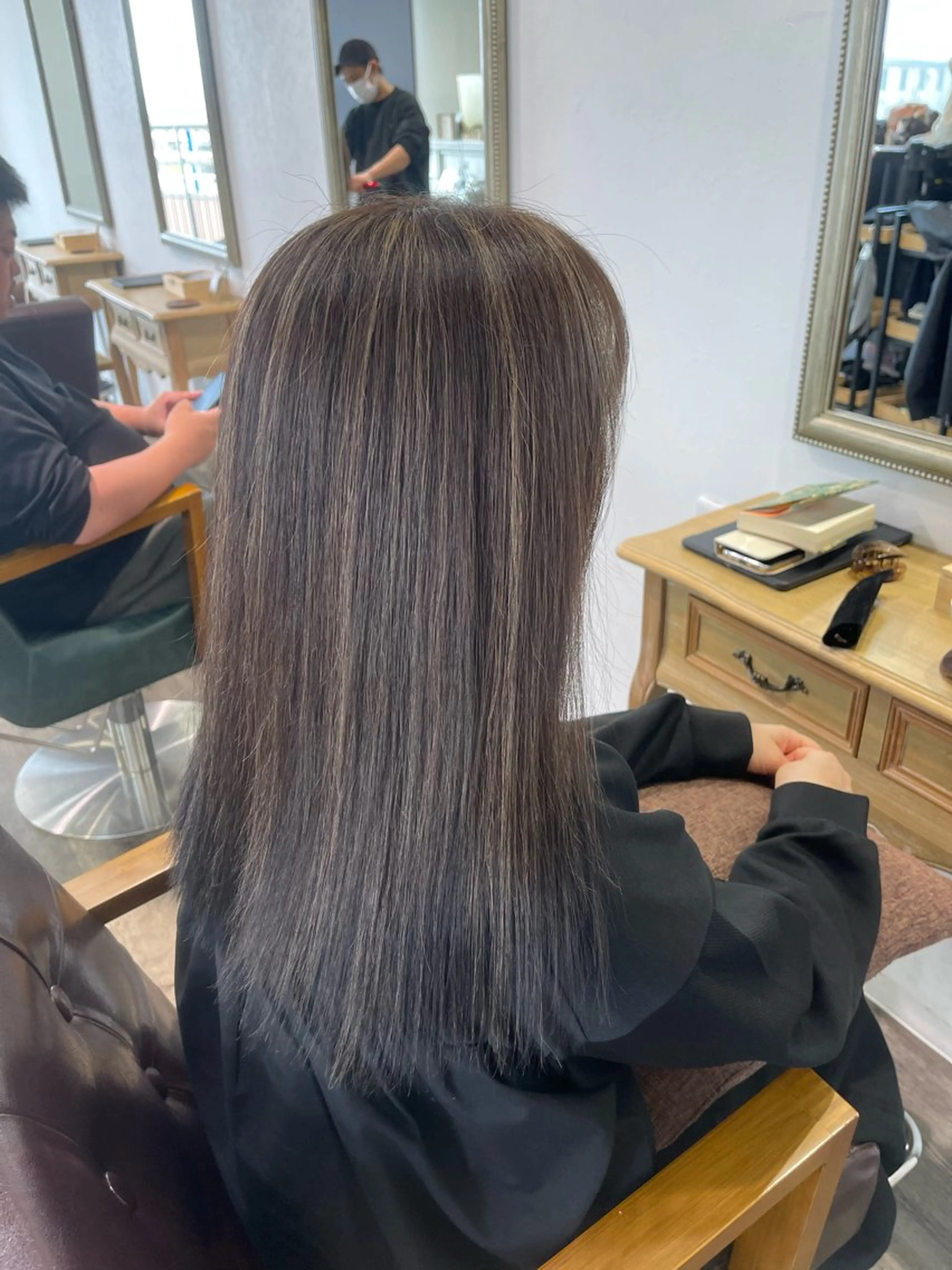 ロング カラー Felice Erikaのヘアスタイル