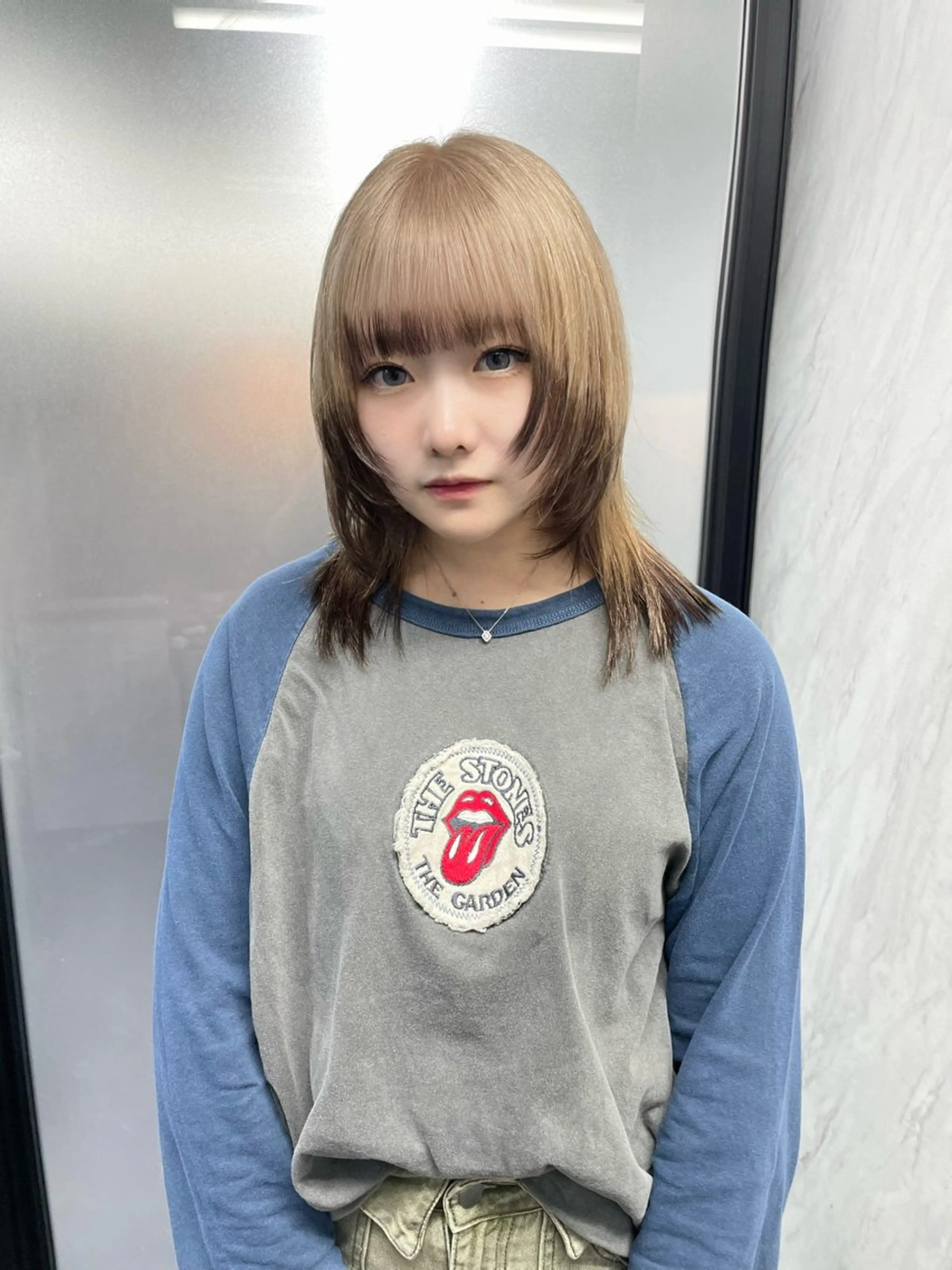 ミディアム レイヤーカット カット ヘアカラー トリートメント マリカ🦋韓国 ハイトーン/エクステのヘアスタイル