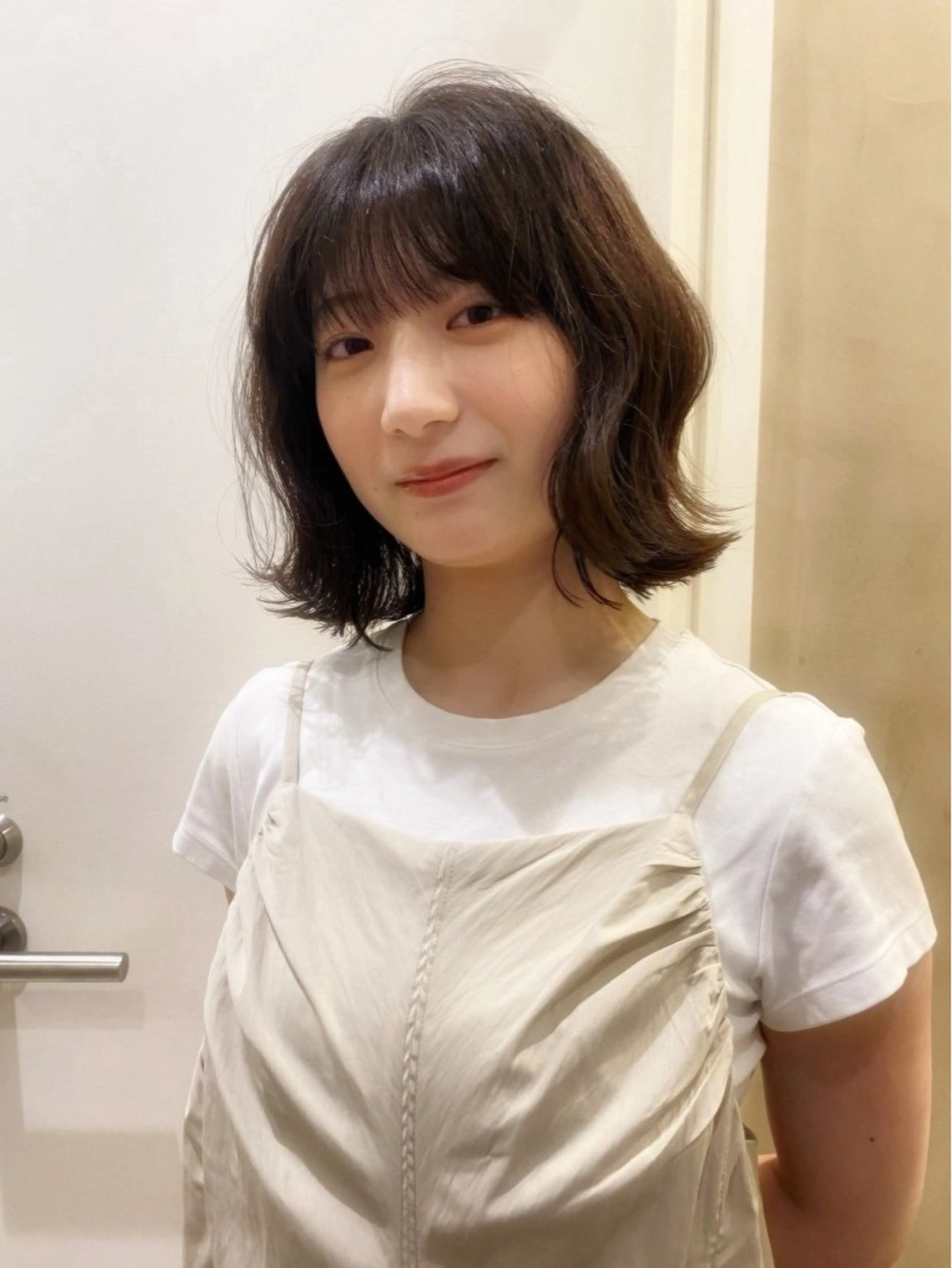 ショート ボブ 外ハネヘア 藤本 豪海のヘアスタイル