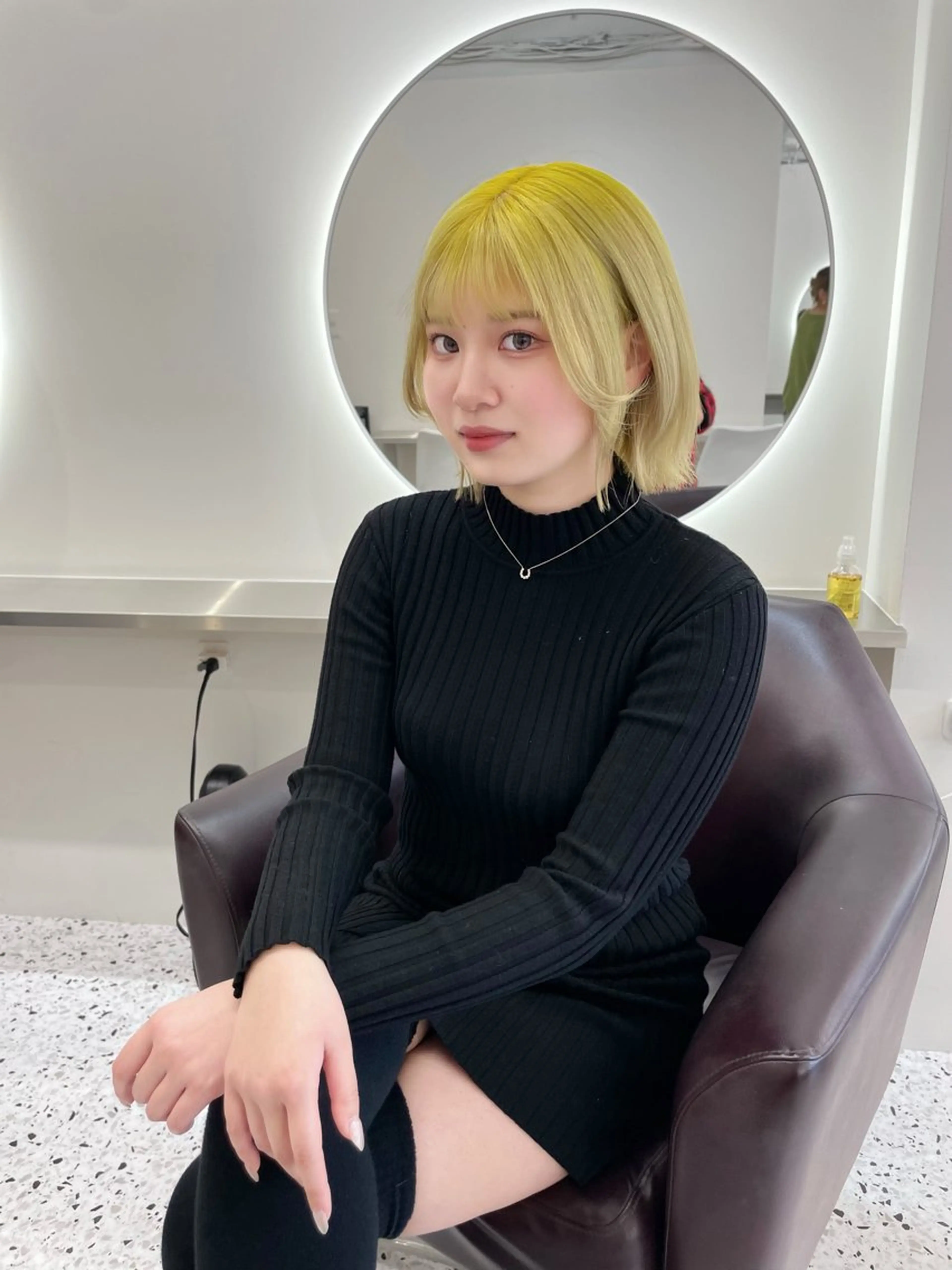 ミディアム カラー ヘアアレンジ ベージュカラー ホワイトベージュ イエローカラー ヘアカラー 艶髪ハイトーン 💎yuuki💎のヘアスタイル