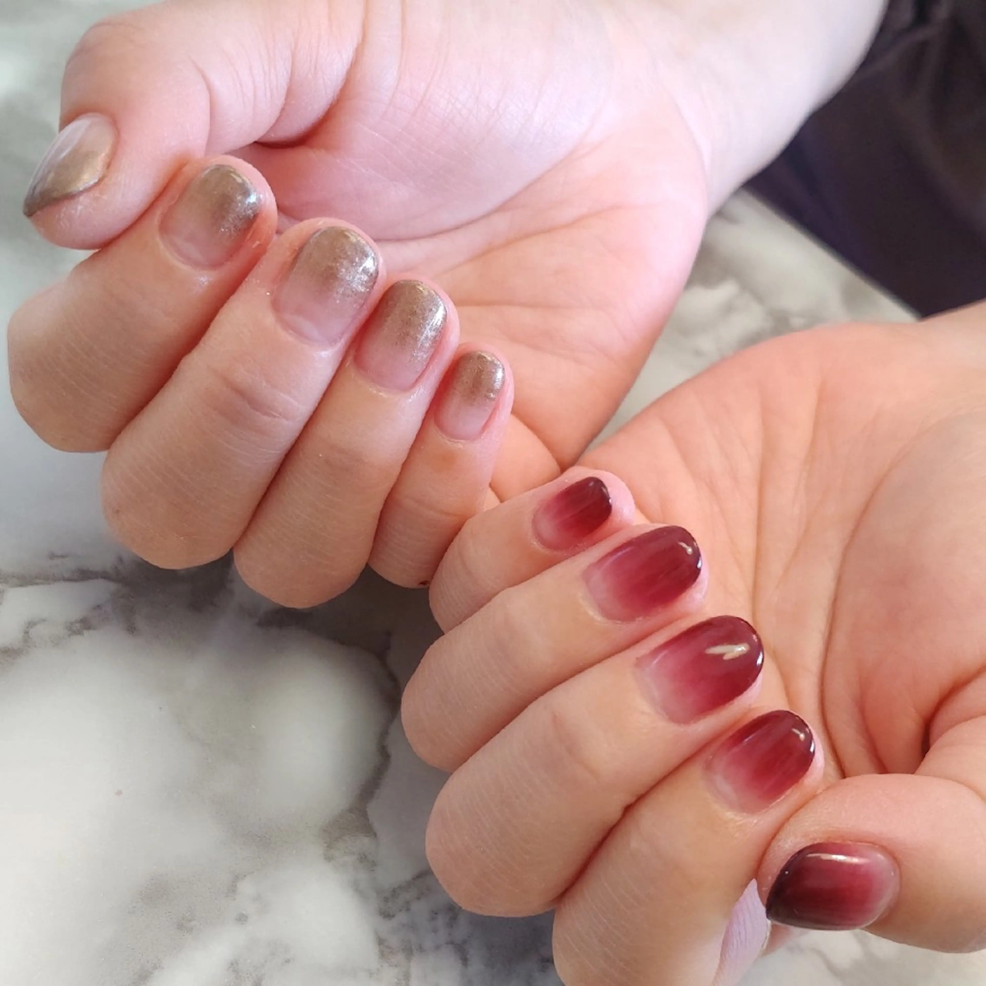 ネイル グラデーション ジェヌインネイル 河内のネイルデザイン