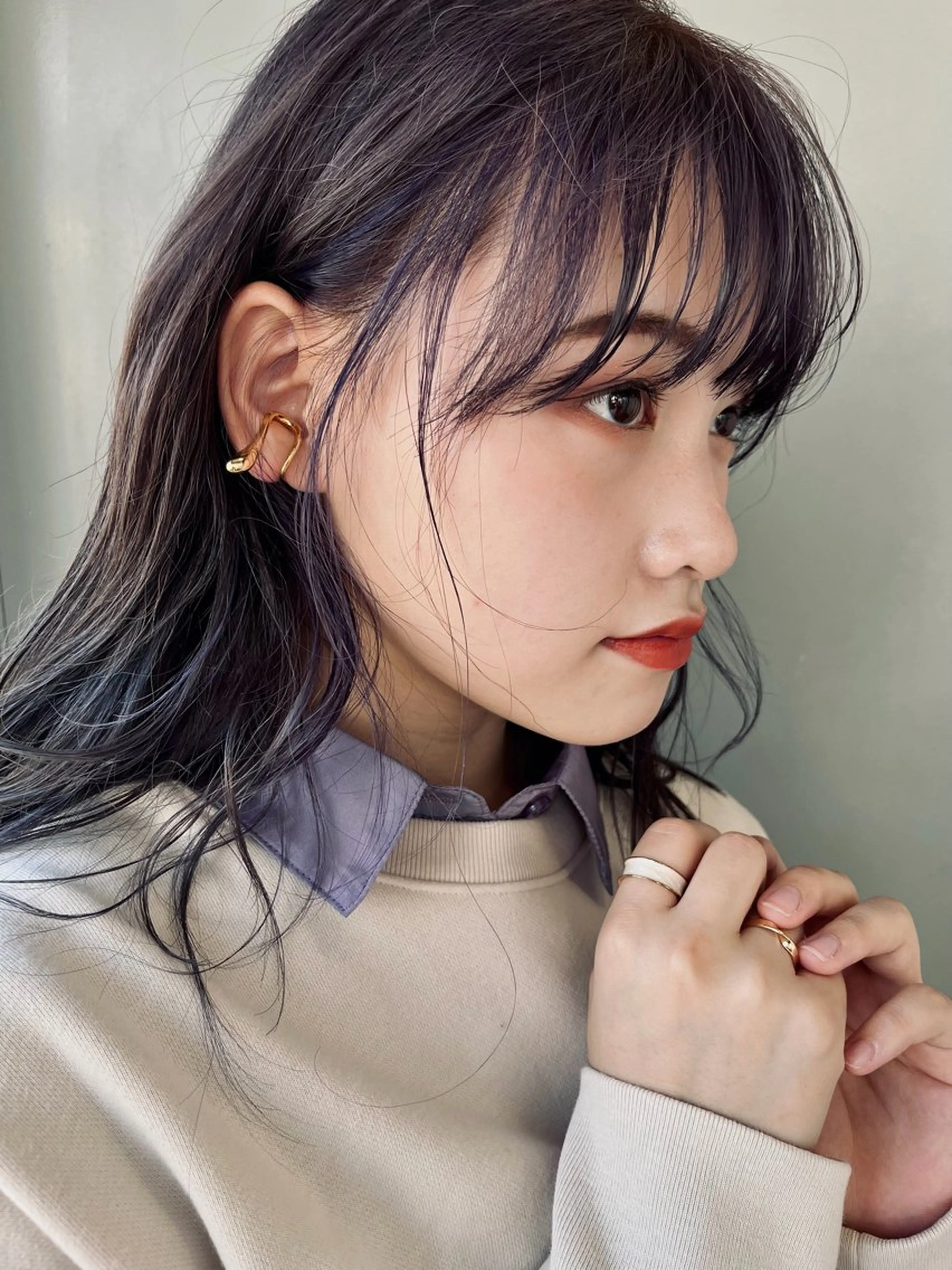 ロング カラー ベージュカラー ブリーチ 透明感カラー くびれヘア 韓国風ヘア カット ヘアカラー cana 札幌レイヤースタイルのヘアスタイル