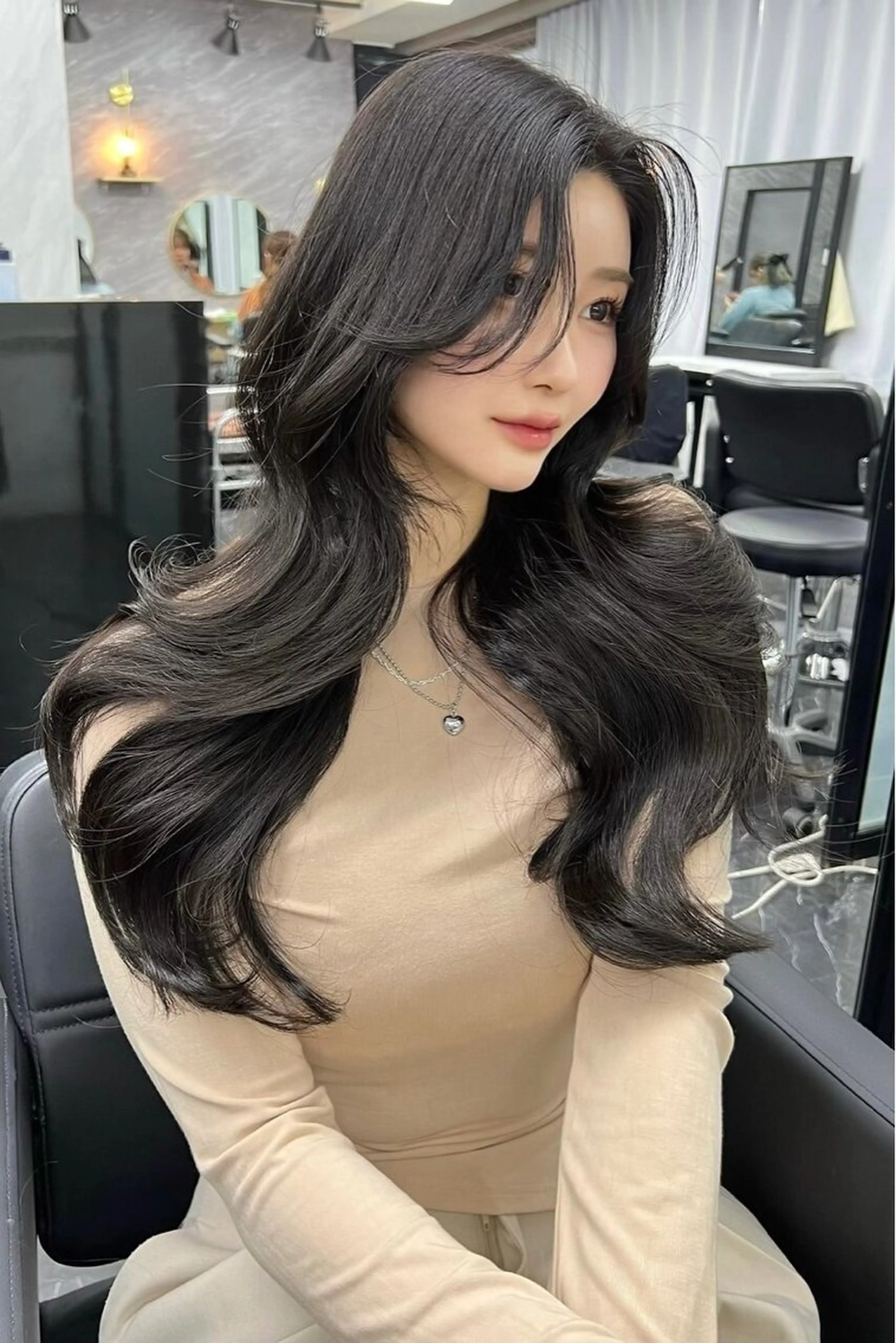 ワンカラー+メンテナンスカット+トリートメントの写真