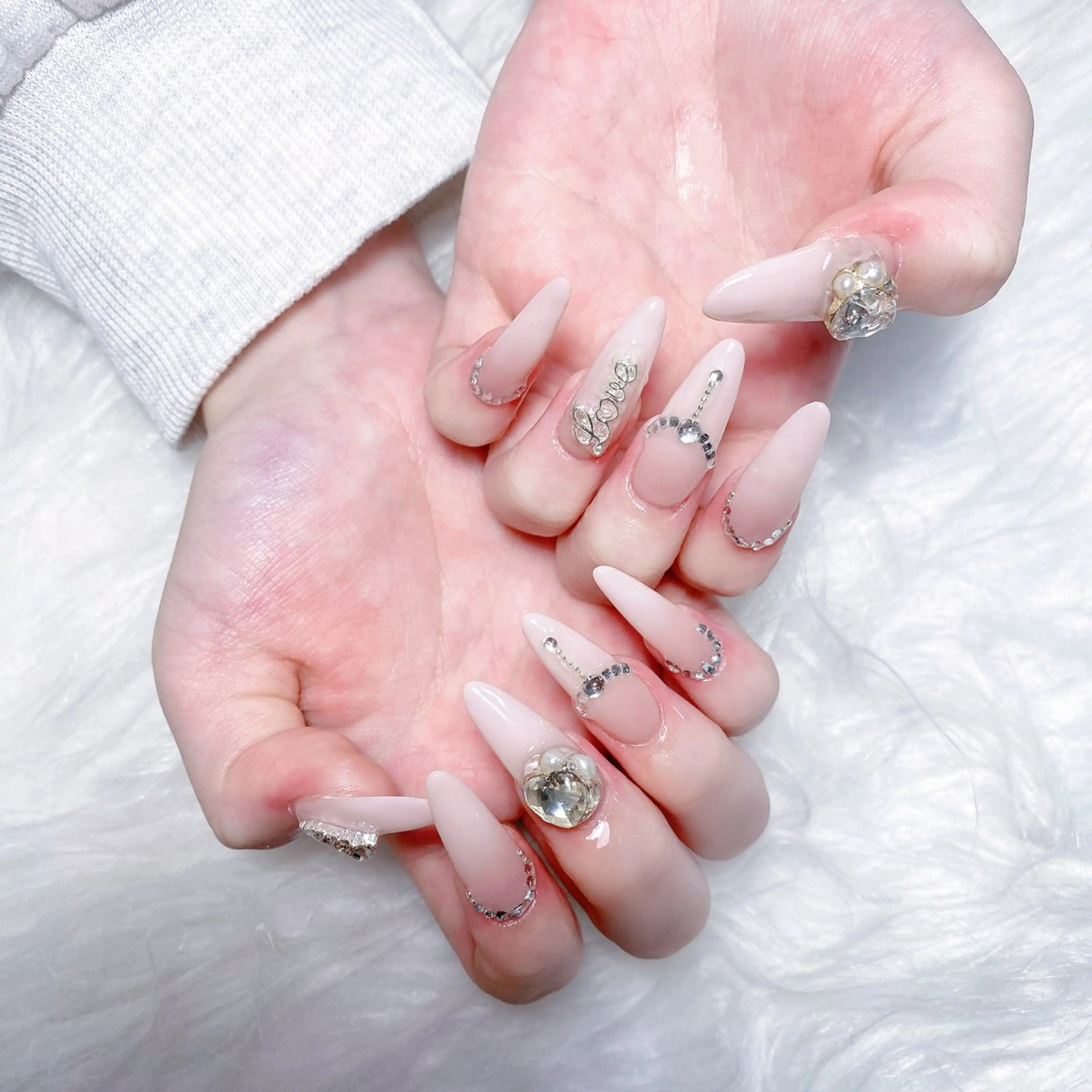 カラー Rin Hana Nailのネイルデザイン