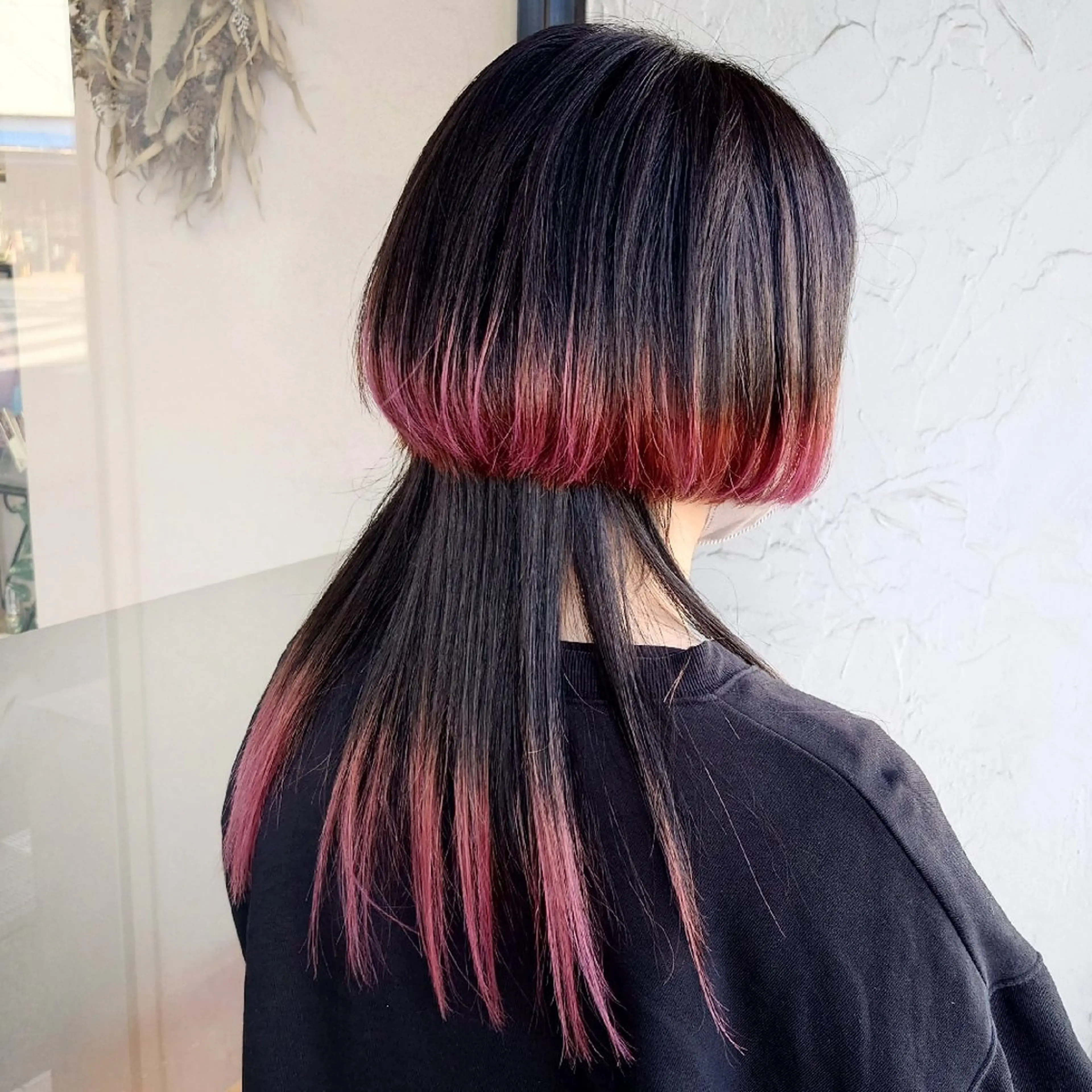 セミロング カラー ピンクカラー バイオレットカラー カット ヘアカラー トリートメント 鈴木 いづみのヘアスタイル