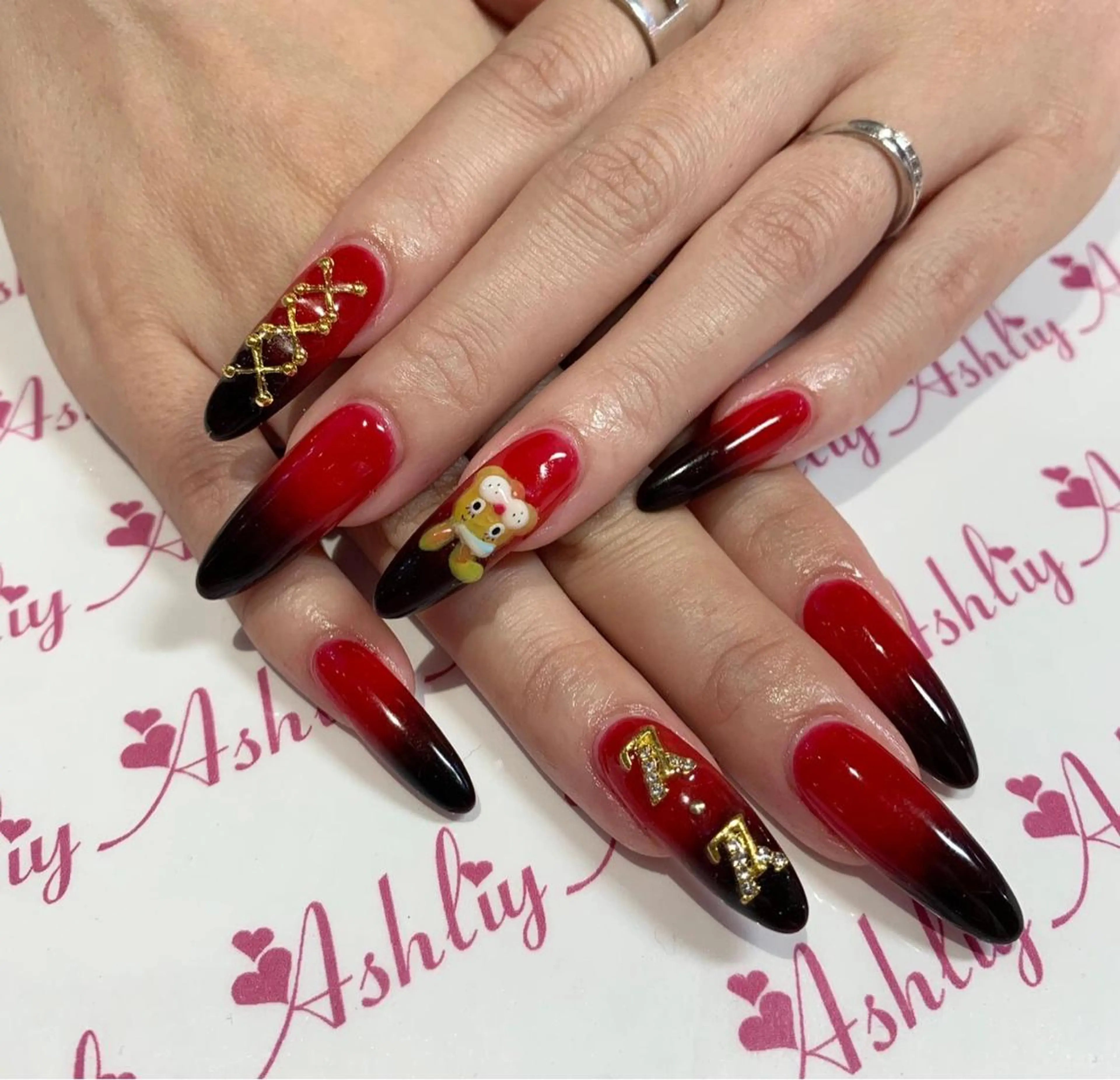 ネイル Ashliy大宮♡ アシュリーのネイルデザイン