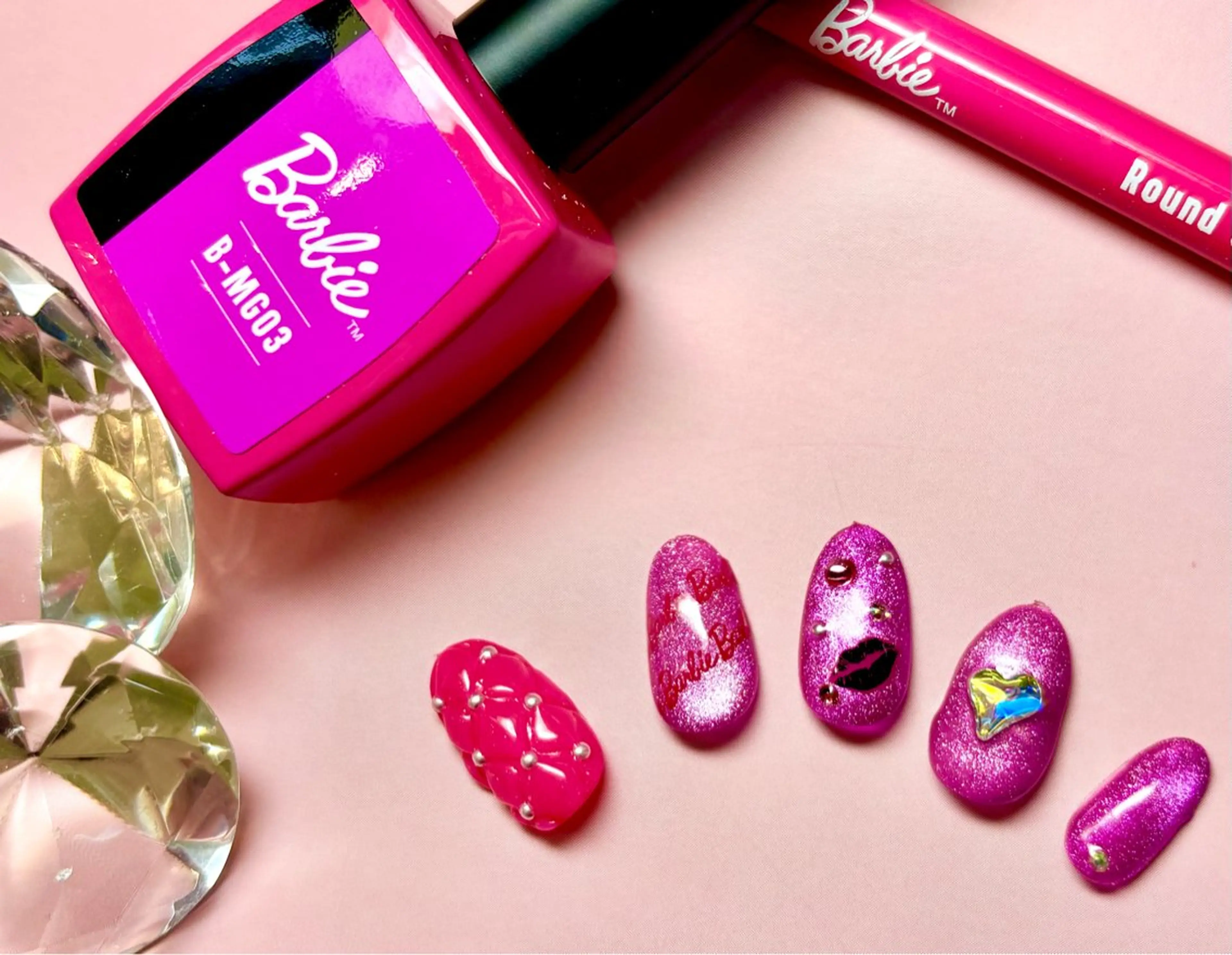 ネイル Queennail 北堀江megumiのネイルデザイン